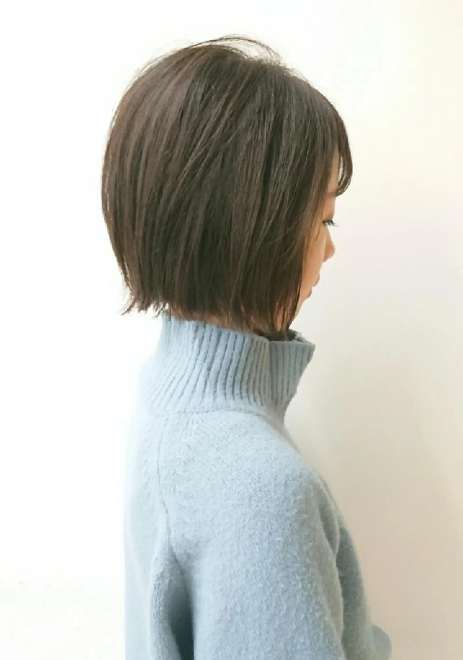 ミディアム 山田 智加のヘアスタイル