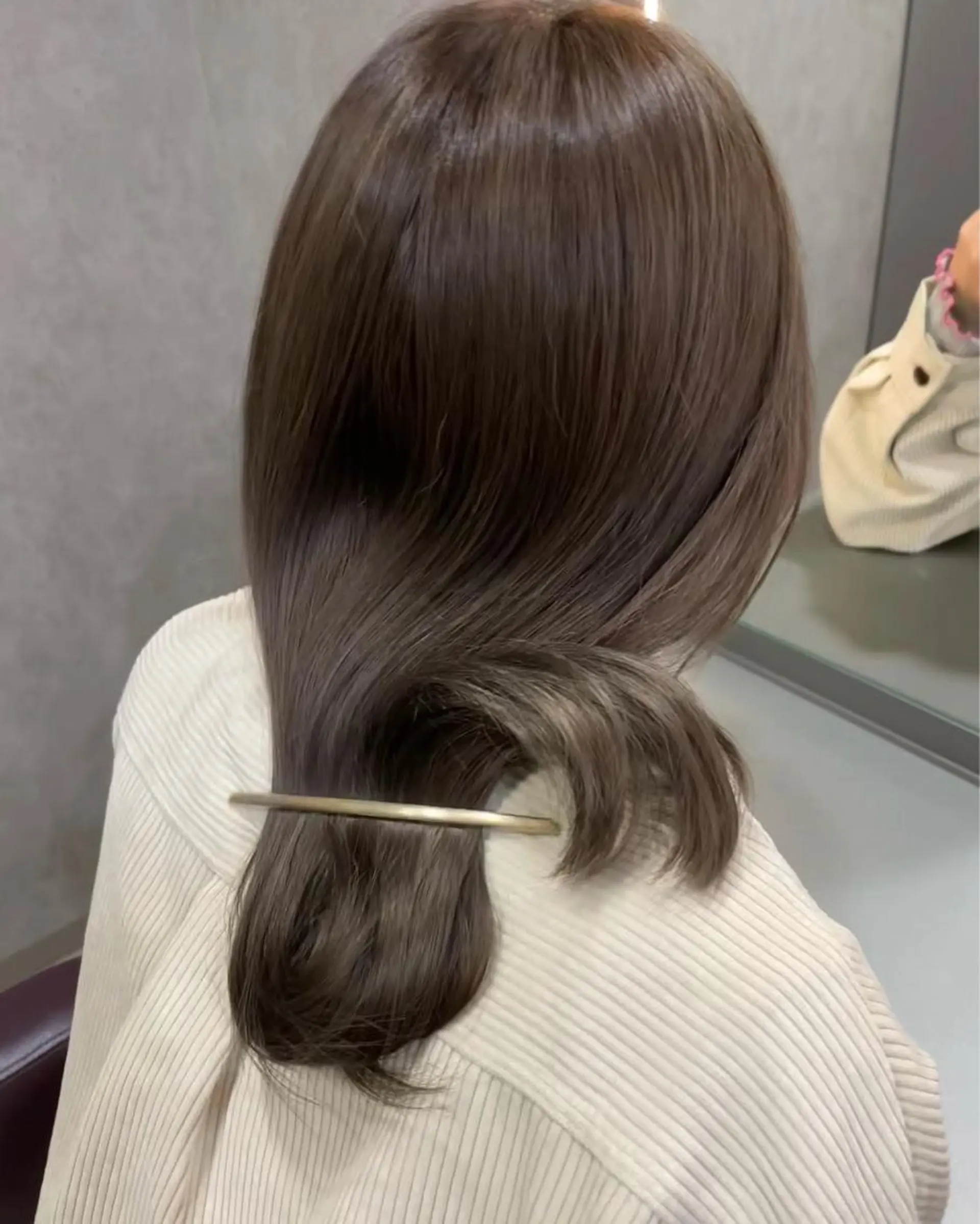 ロング ヘアカラー トリートメント nene .のヘアスタイル