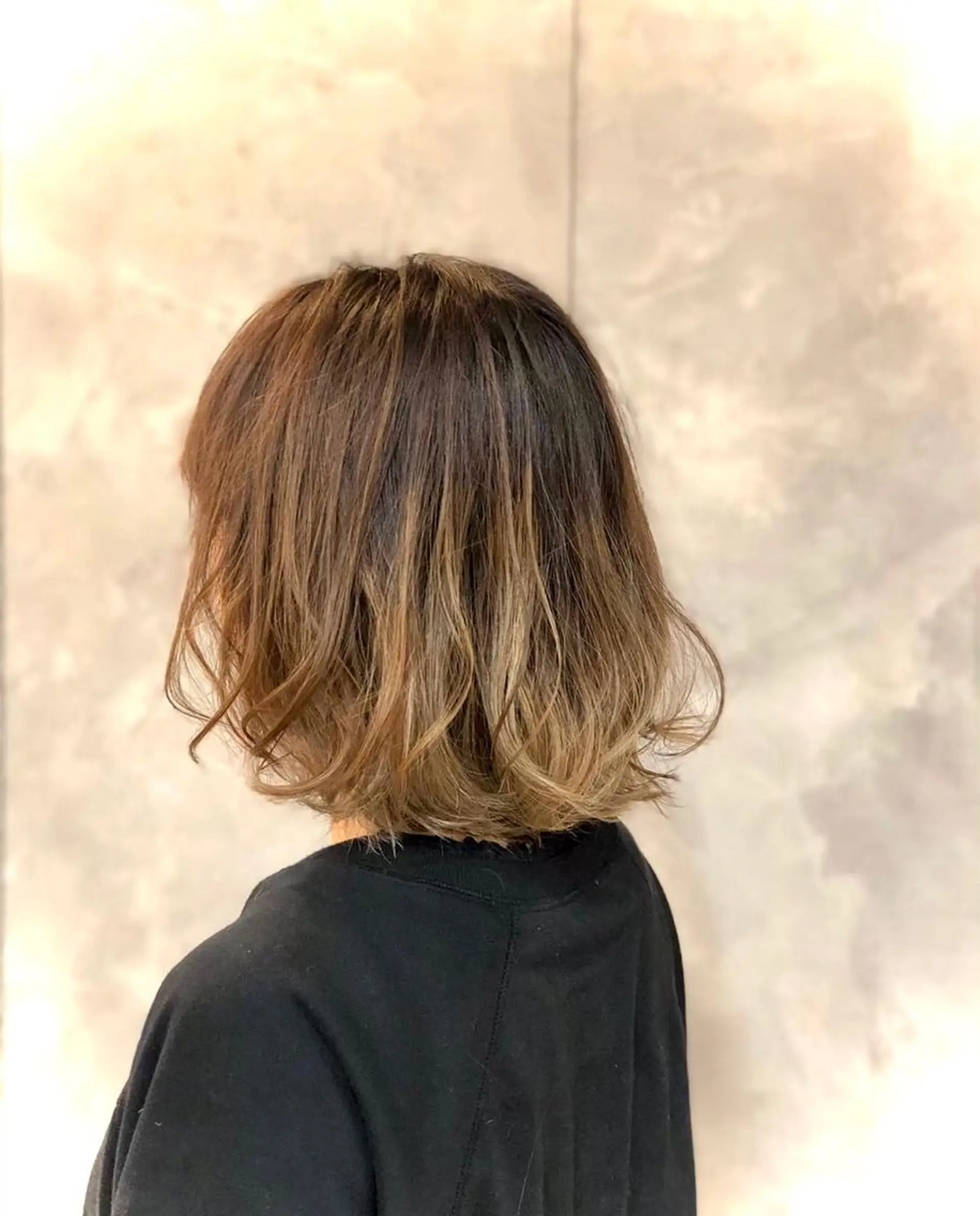 ミディアム カラー 川野辺幸雄☆髪質改善 ハイライト☆白髪のヘアスタイル