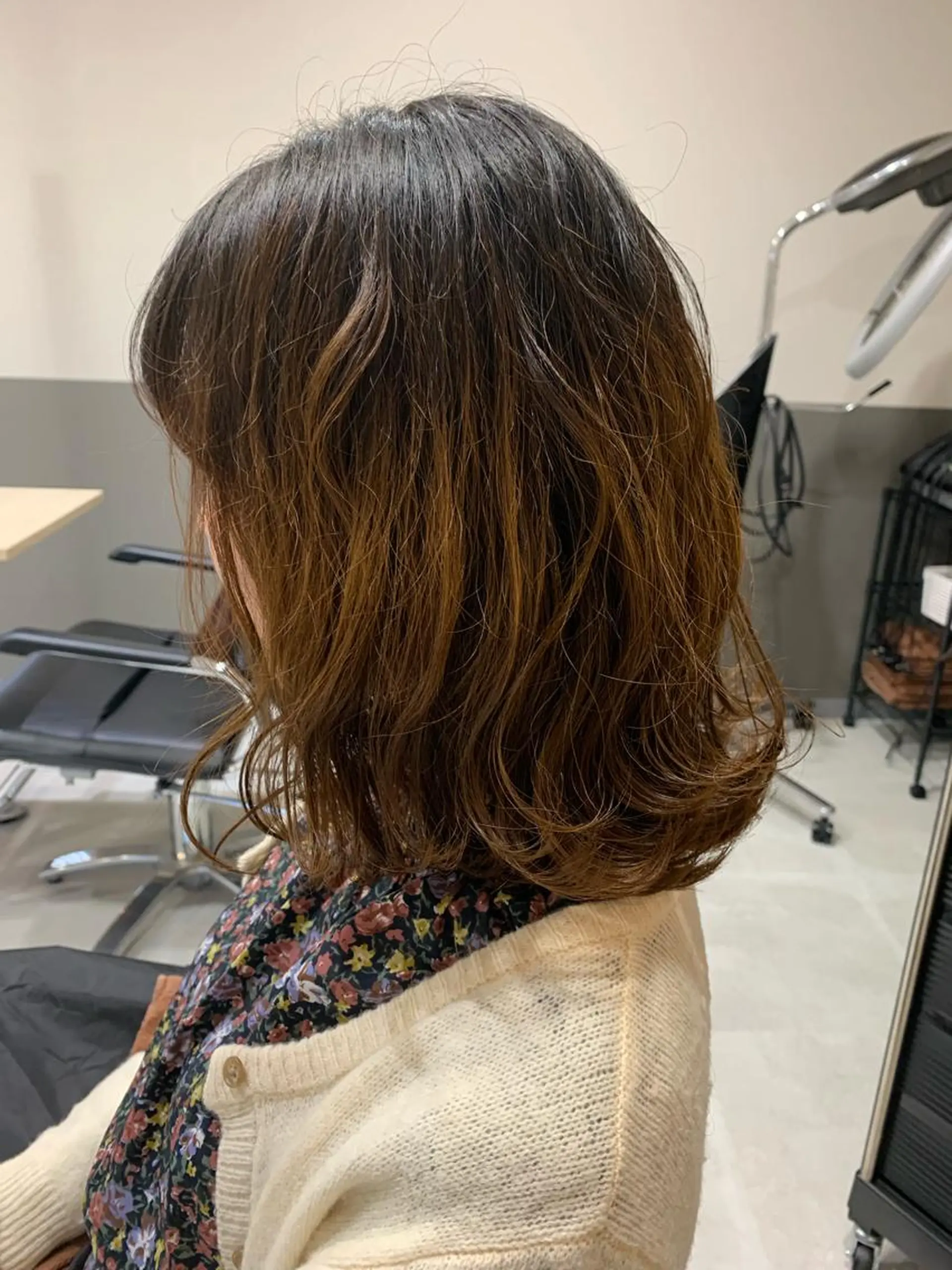 ミディアム モデルさん募集中IT byALBUM八王子のヘアスタイル