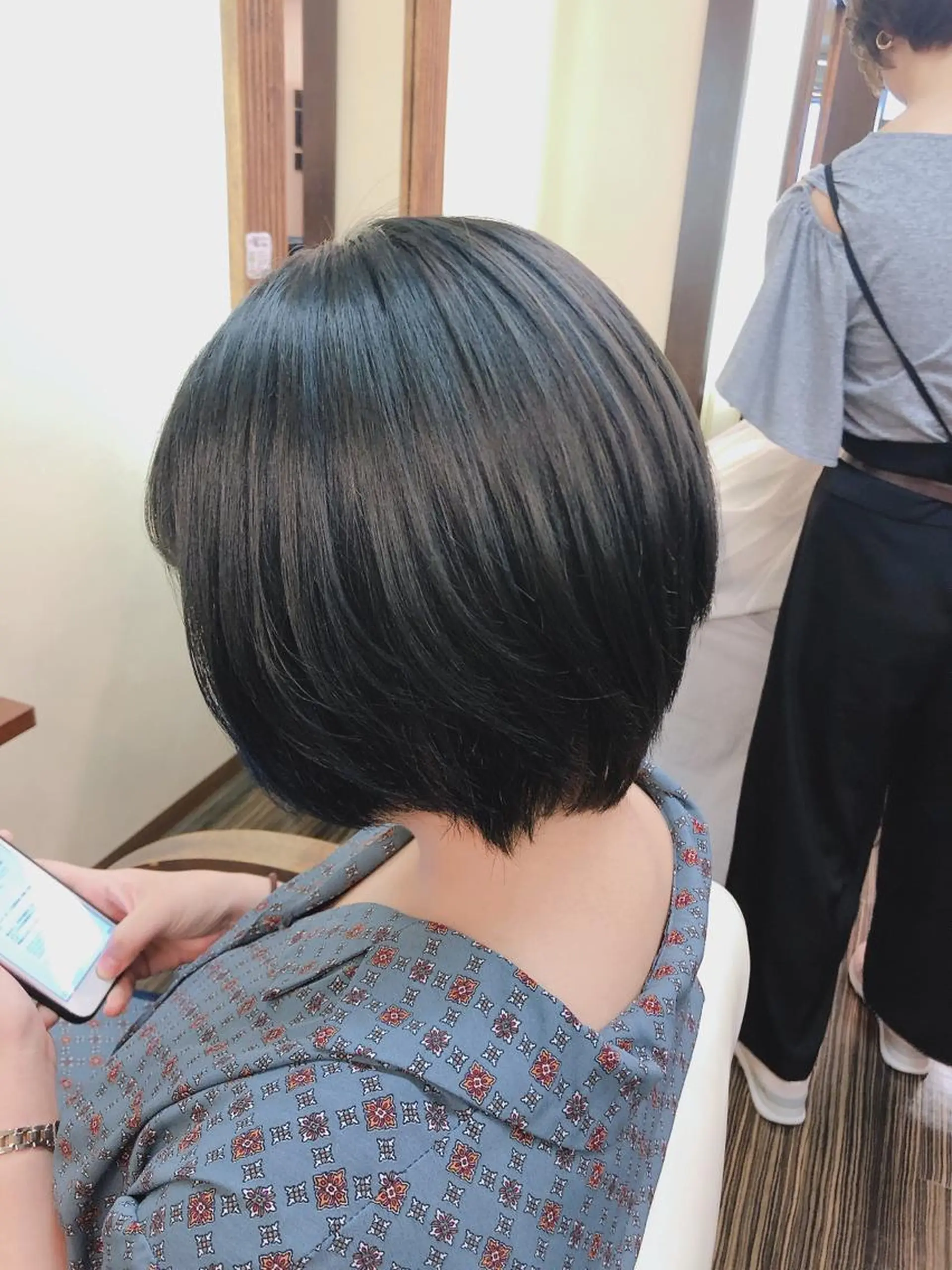 カラー ヘアカラー トリートメント 加藤 瑠美のヘアスタイル