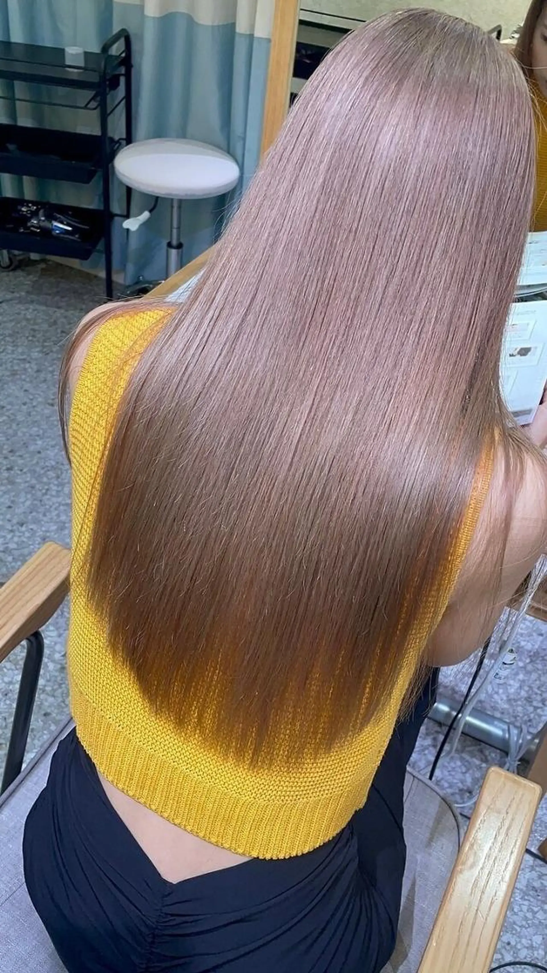 セミロング カラー TIGRE for hairのヘアスタイル