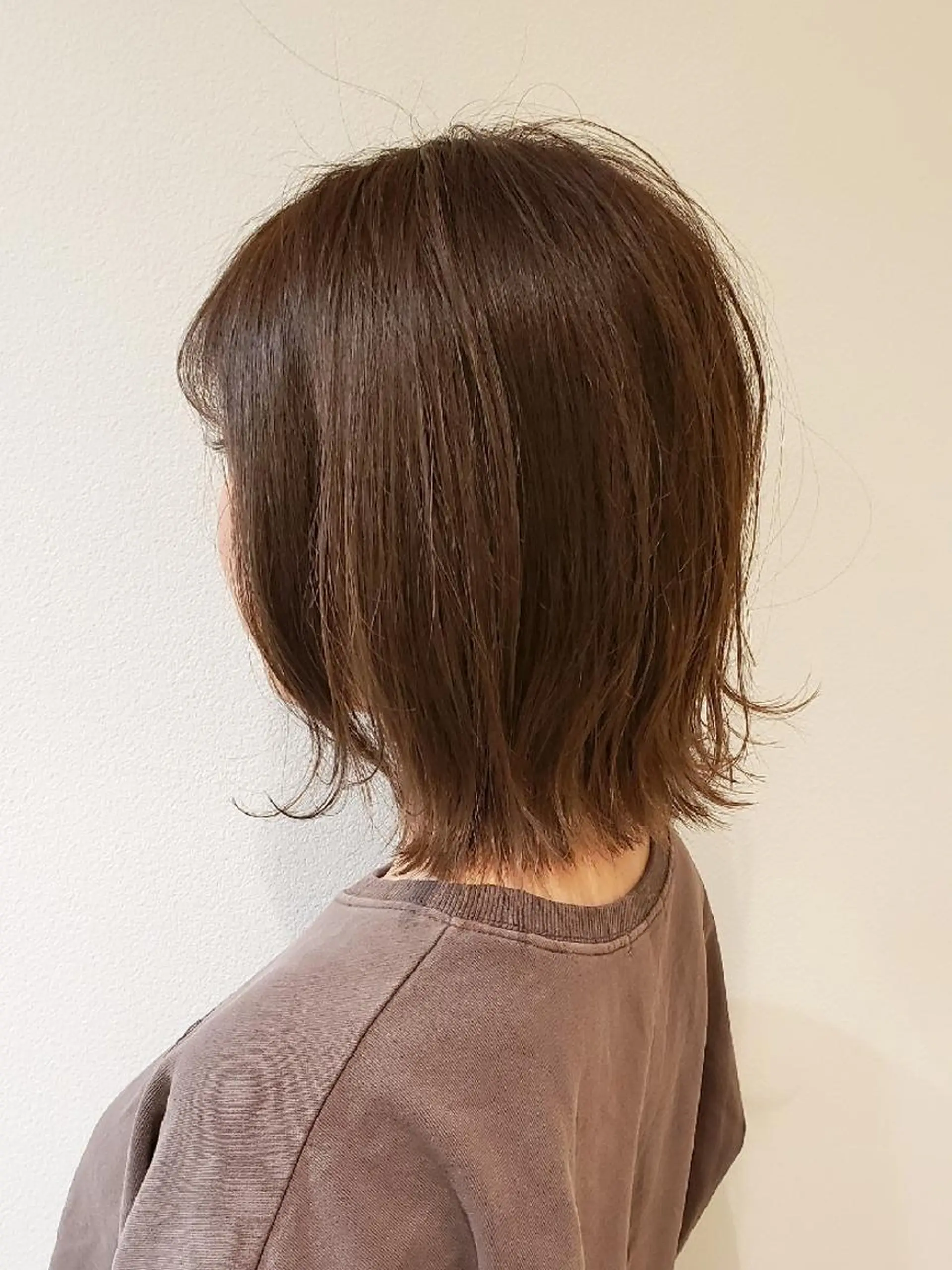 ミディアム カラー ヘアカラー トリートメント 美髪⭐︎髪質改善 井上　康司のヘアスタイル