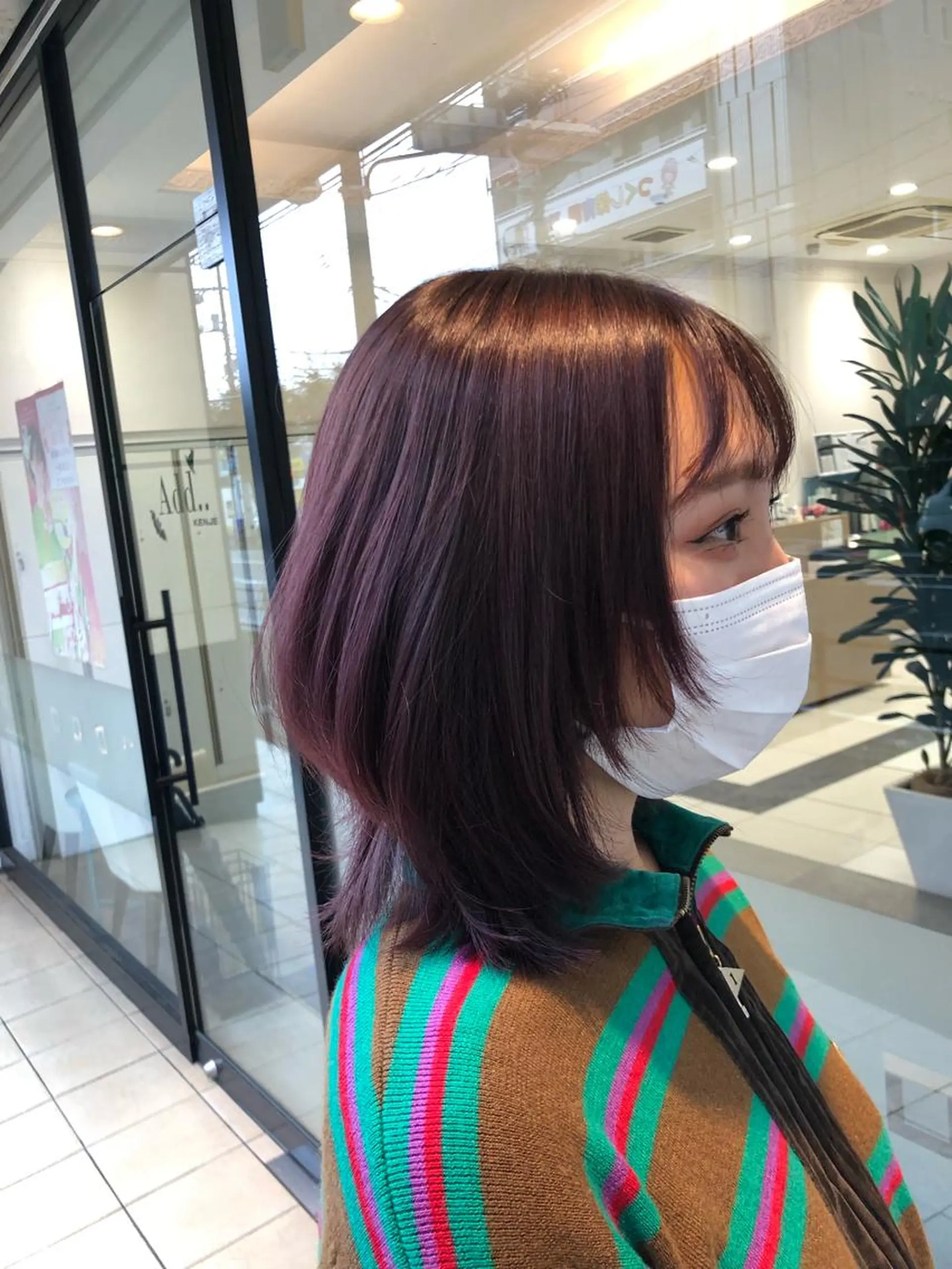 セミロング カラー ヘアカラー 渕向 克海のヘアスタイル