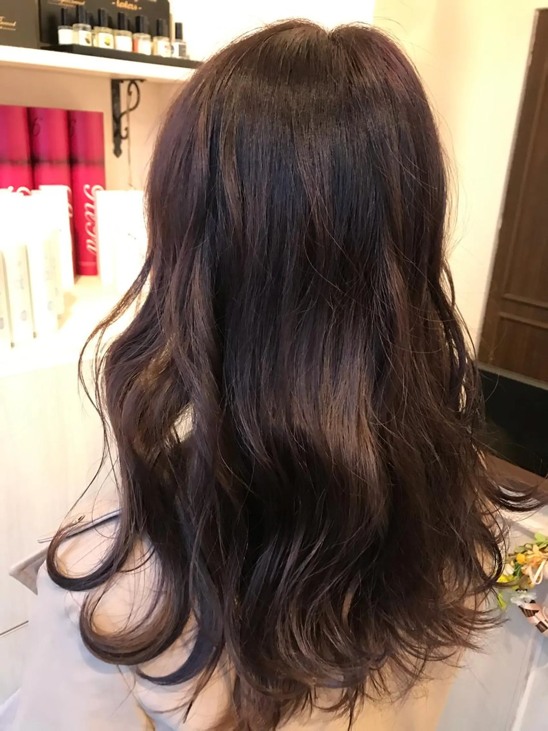 カラー アッシュ ラベンダーカラー ラベンダーアッシュ 似合わせ/ブリーチ カラー.岡田友仁のヘアスタイル