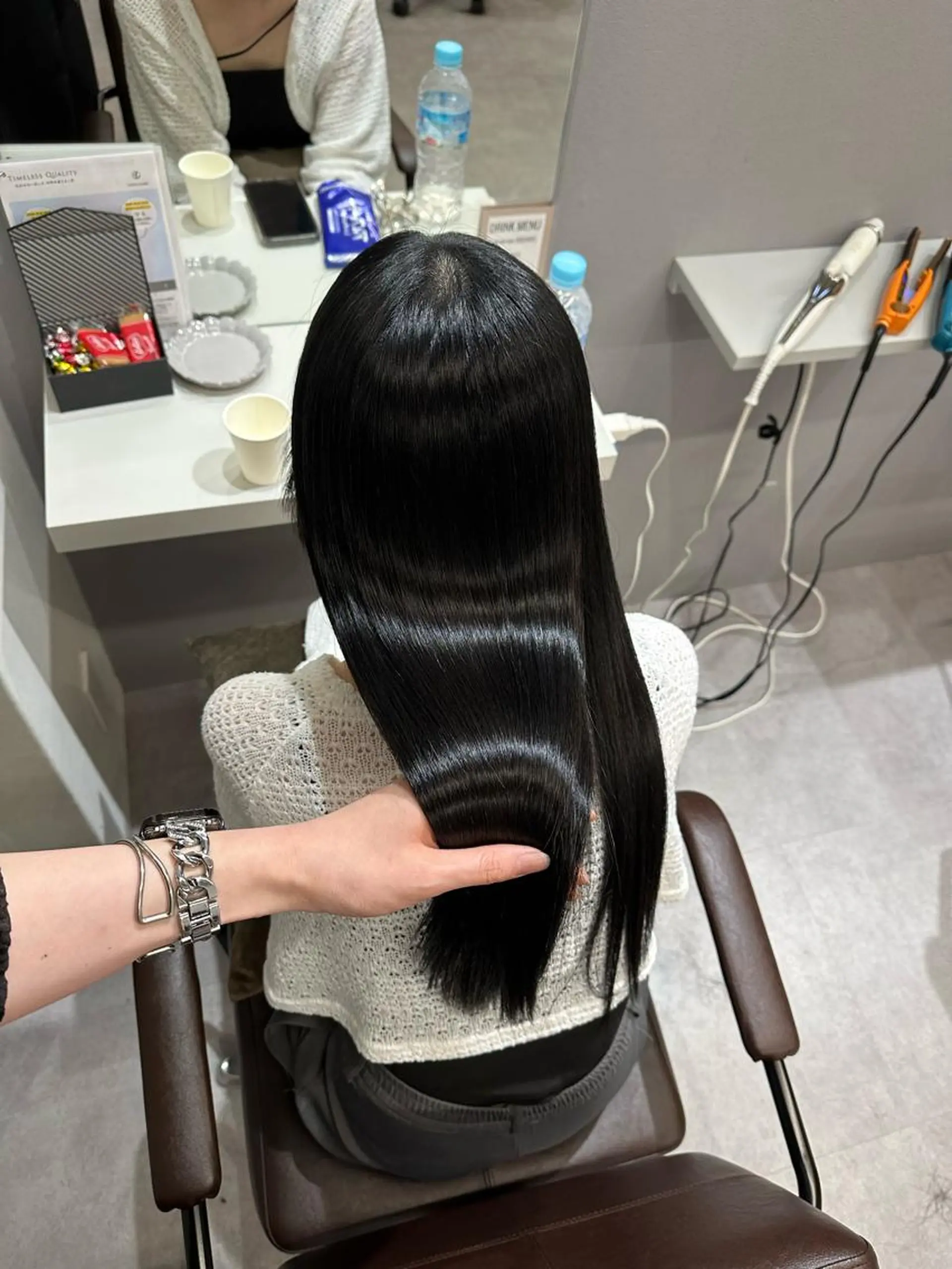 ロング 髪質改善 韓国風ヘア レイヤーカット 小顔カット 縮毛矯正 トリートメント 韓国風✨髪質改善✨ 縮毛矯正✨松浦知奈美のヘアスタイル