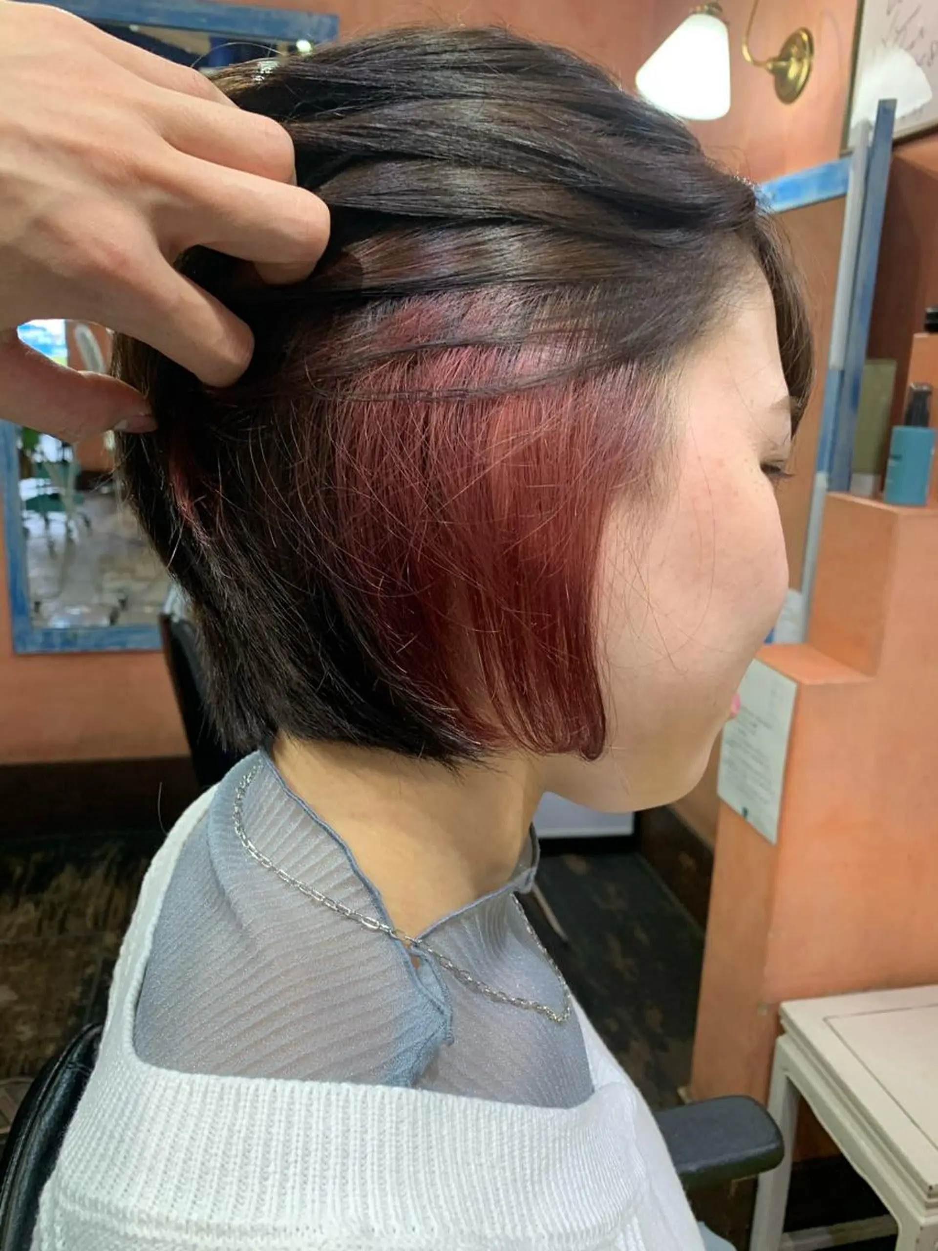 ショート カラー ショートボブ レッドカラー ボブ ショートヘア 河端 春綺のヘアスタイル