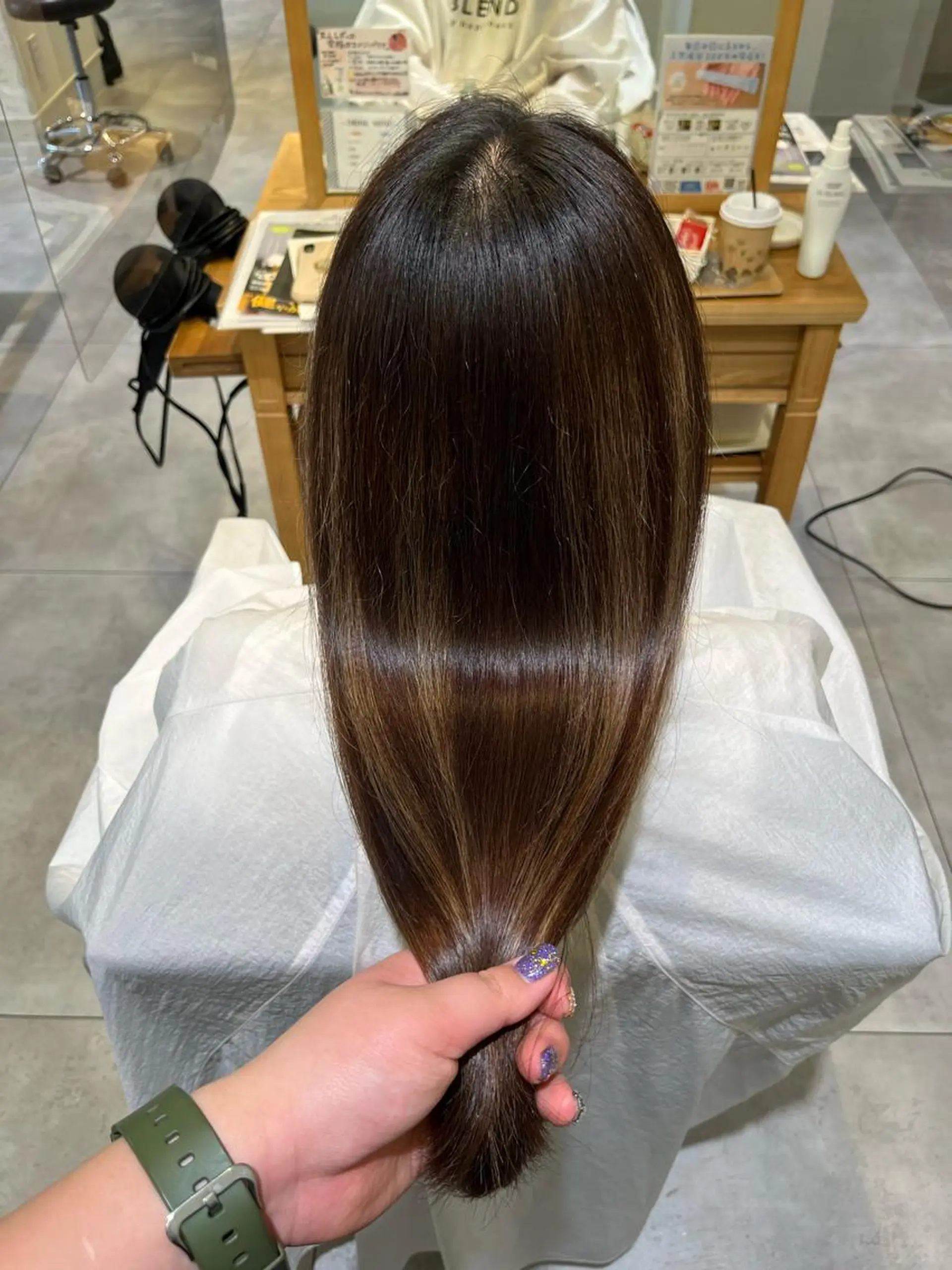 セミロング ショートボブ ボブ くびれヘア 髪質改善 トリートメント BLENDby happiness所属・KAORU/絹髪 /髪質改善/奈良のヘアスタイル