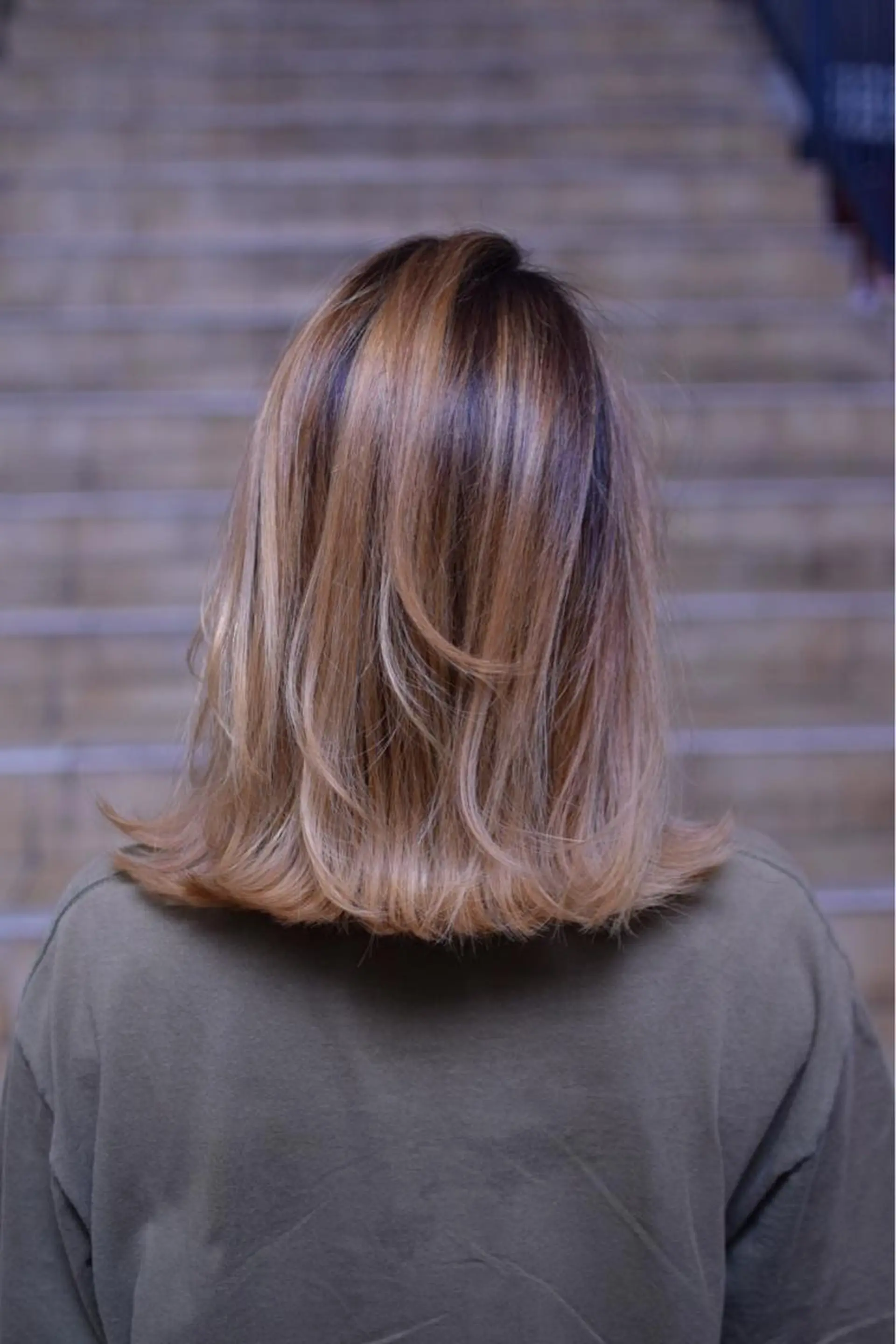 ミディアム カラー 小顔ショートヘア♪ TAKUMIのヘアスタイル