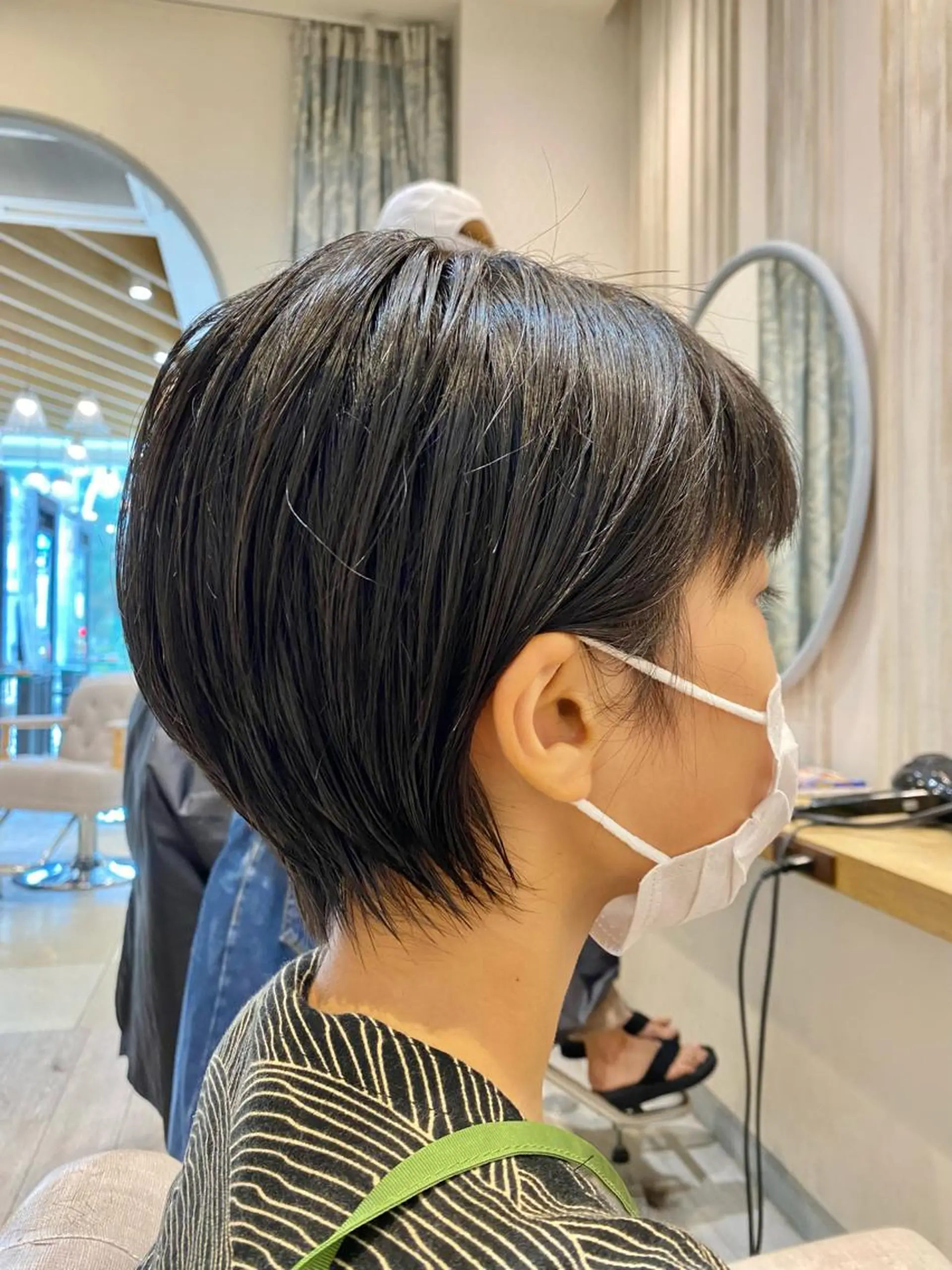 ショート カット トリートメント くびれショート・ボブ カットorパーマ特化のヘアスタイル