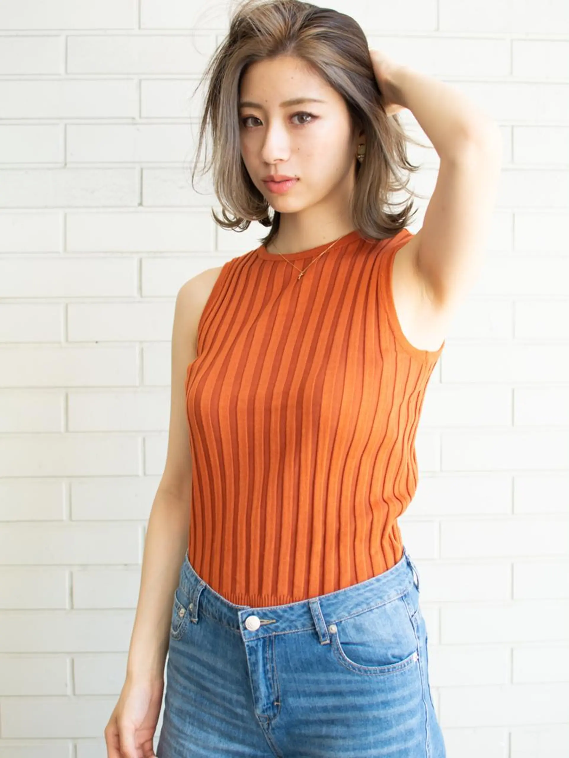 ミディアム アッシュ ボブ 外国人風カラー かきあげバング 外ハネヘア 斉藤 正敏のその他イメージ