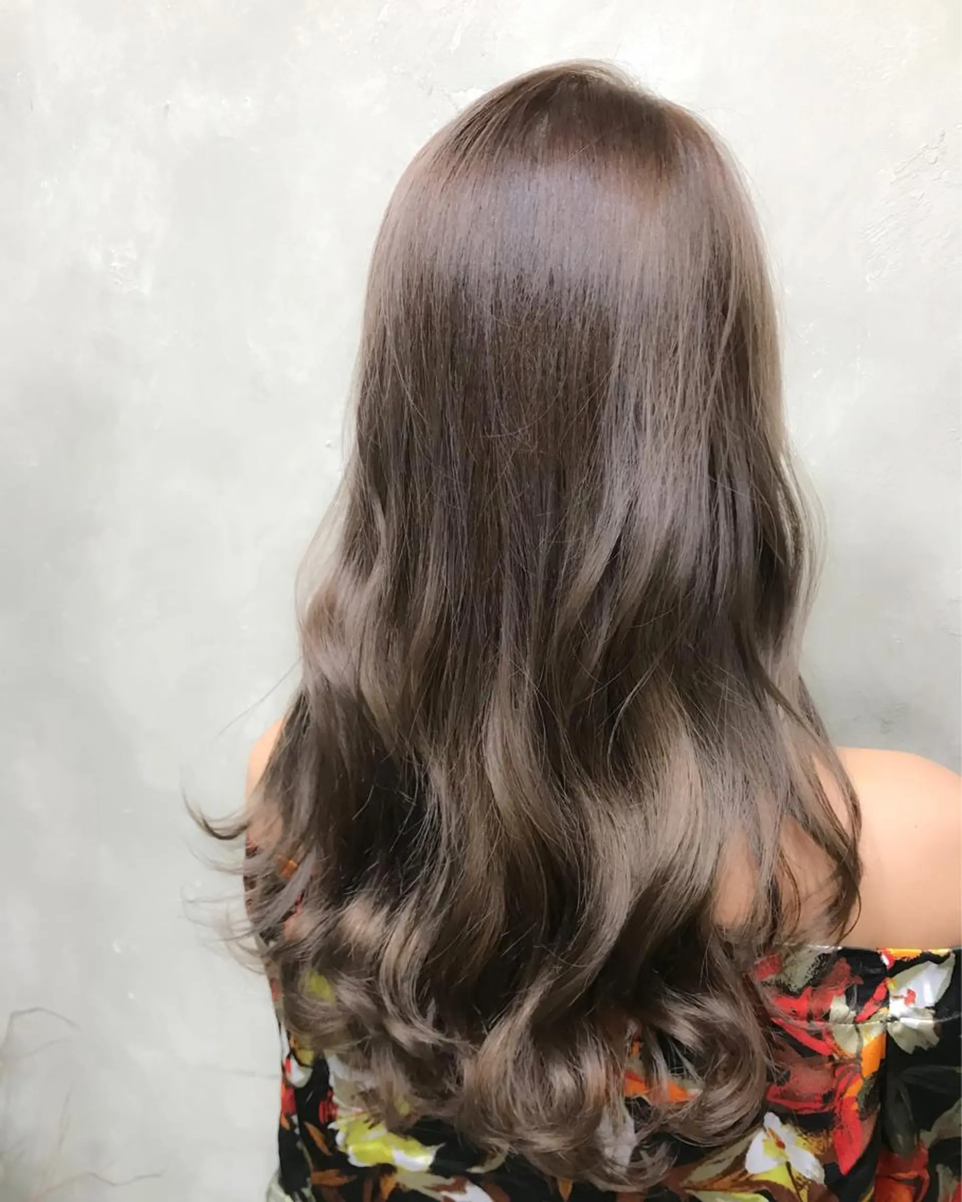 セミロング カラー パーマ ベージュカラー 🌈髪質改善💕 縮毛矯正✨青木まで✨のヘアスタイル