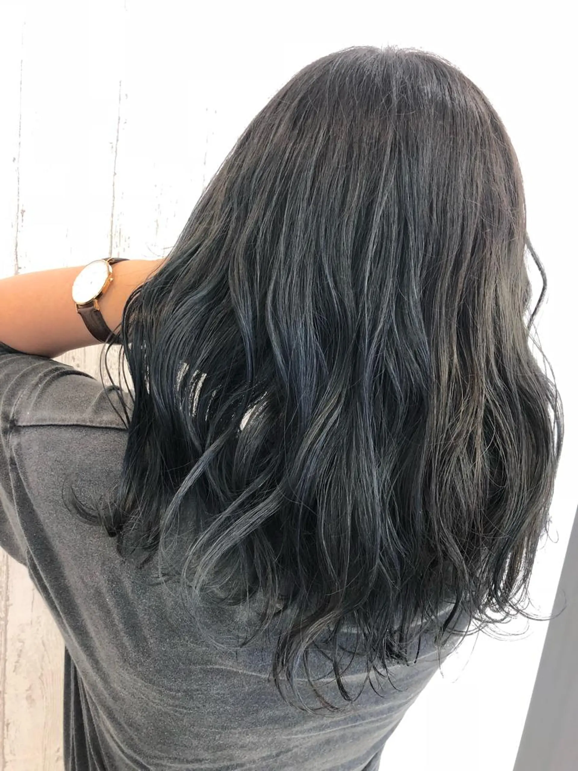 セミロング カラー ブルーカラー ブルージュ ハイライトカラー ハイライト Kaede .のヘアスタイル