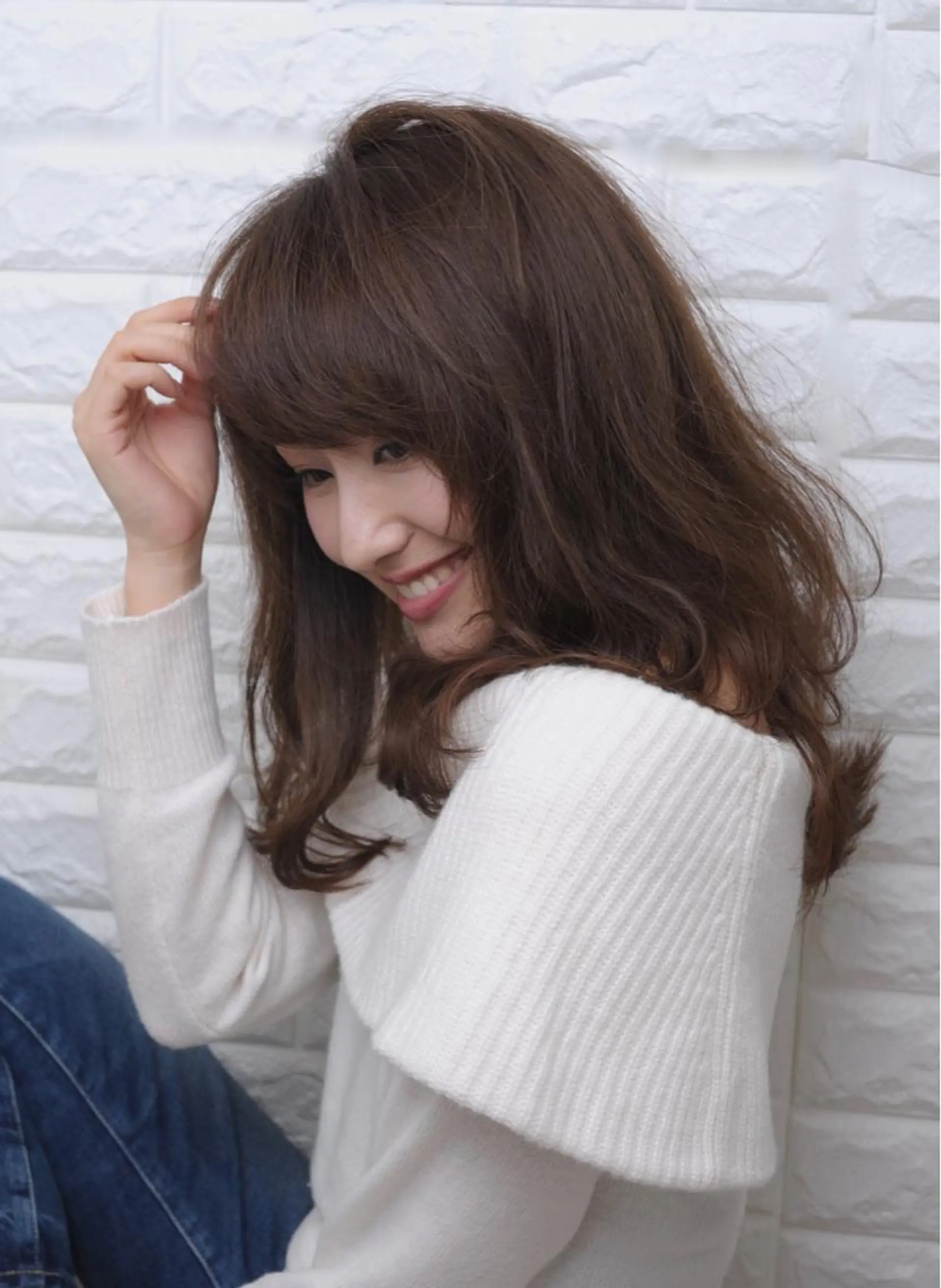 セミロング カラー パーマ 個室で似合わせ好印象 🧡外山弥千代のヘアスタイル