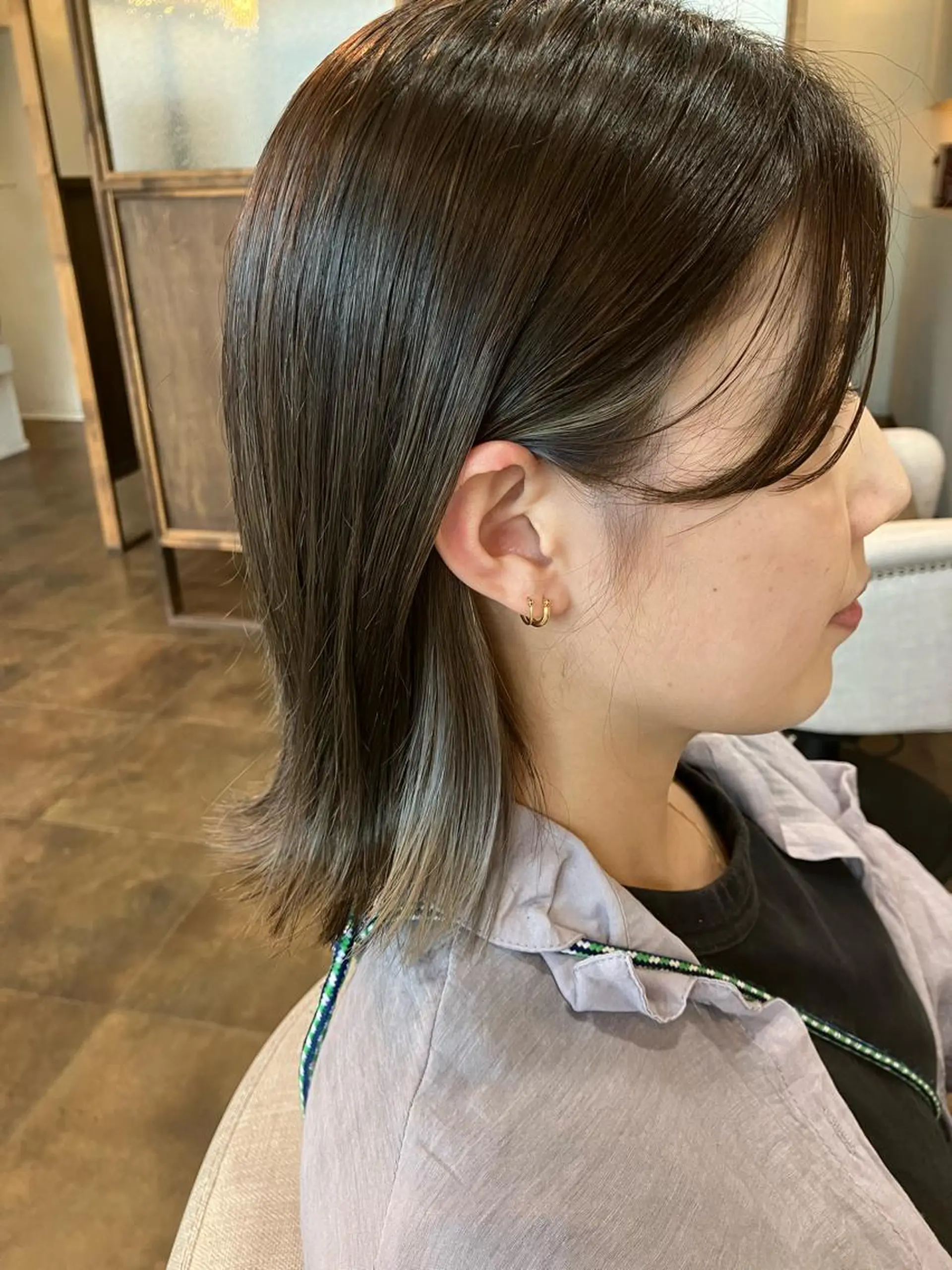 カラー 切りっぱなしボブ グレージュ インナーカラー ボブ Hair&Make Nahoのマツエク・マツパデザイン