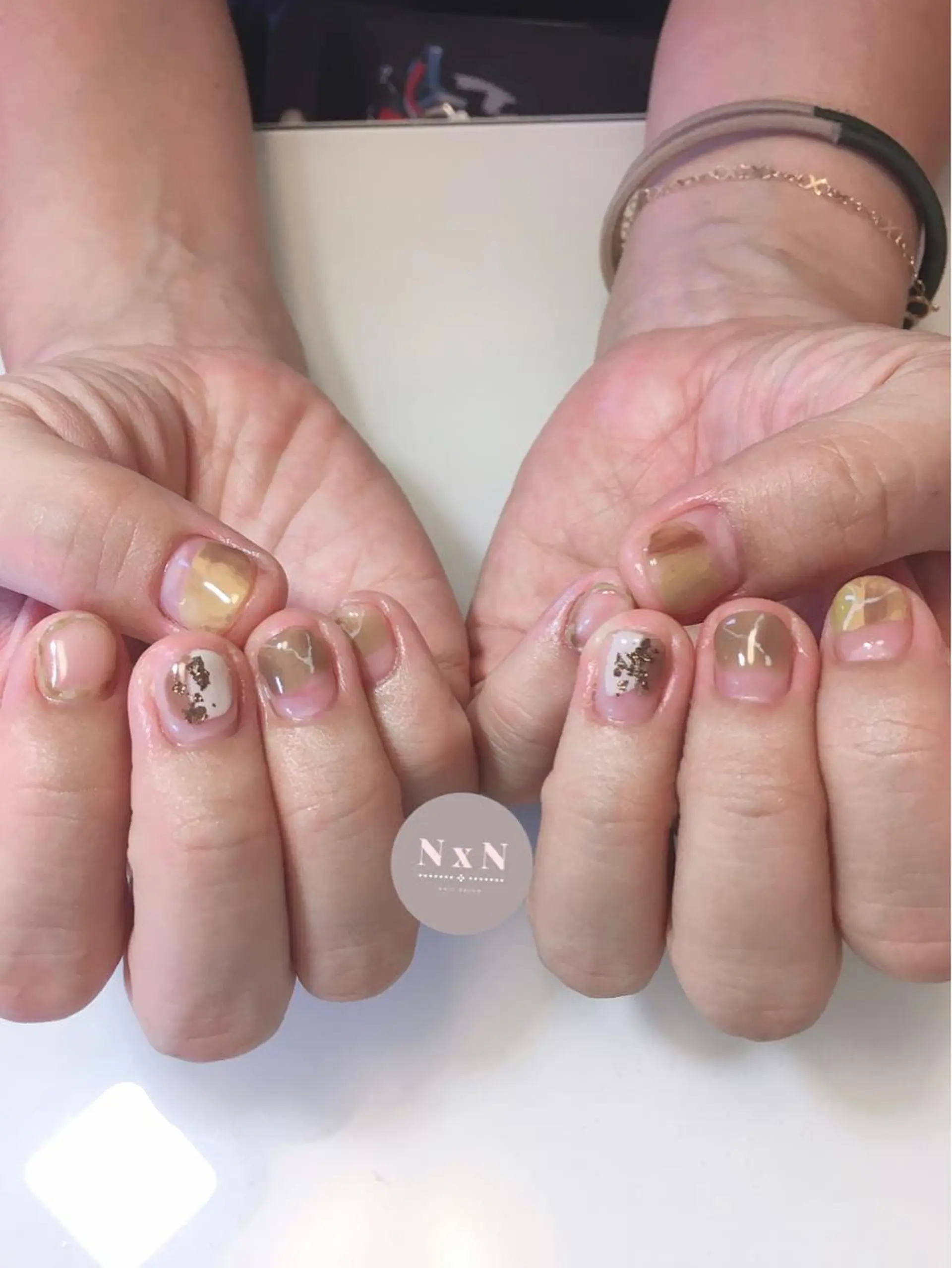 ネイル ブラウン ジェルネイル ニュアンスネイル ぷっくりネイル nail salon N×Nのネイルデザイン