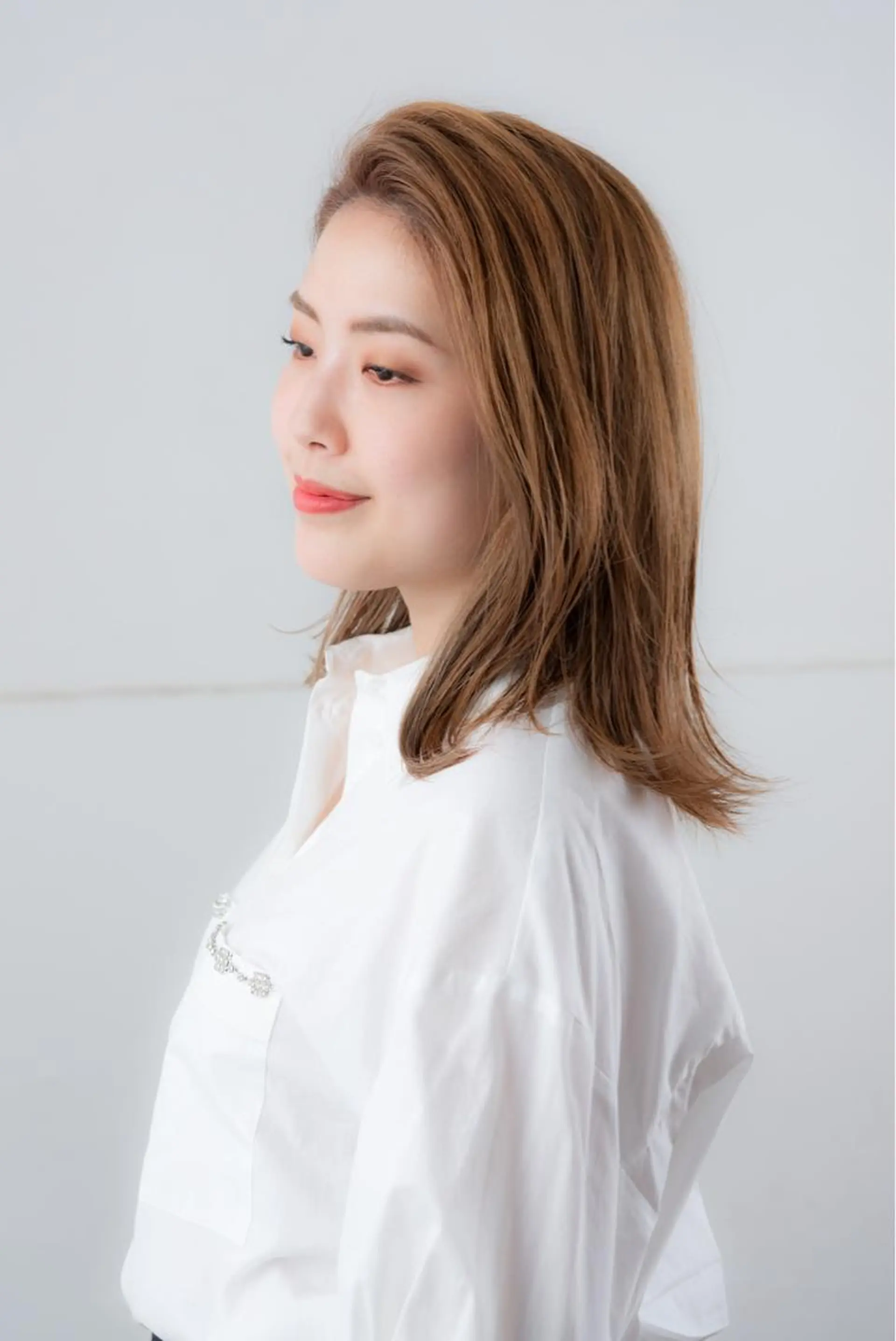 セミロング 勝沼 佑季のヘアスタイル