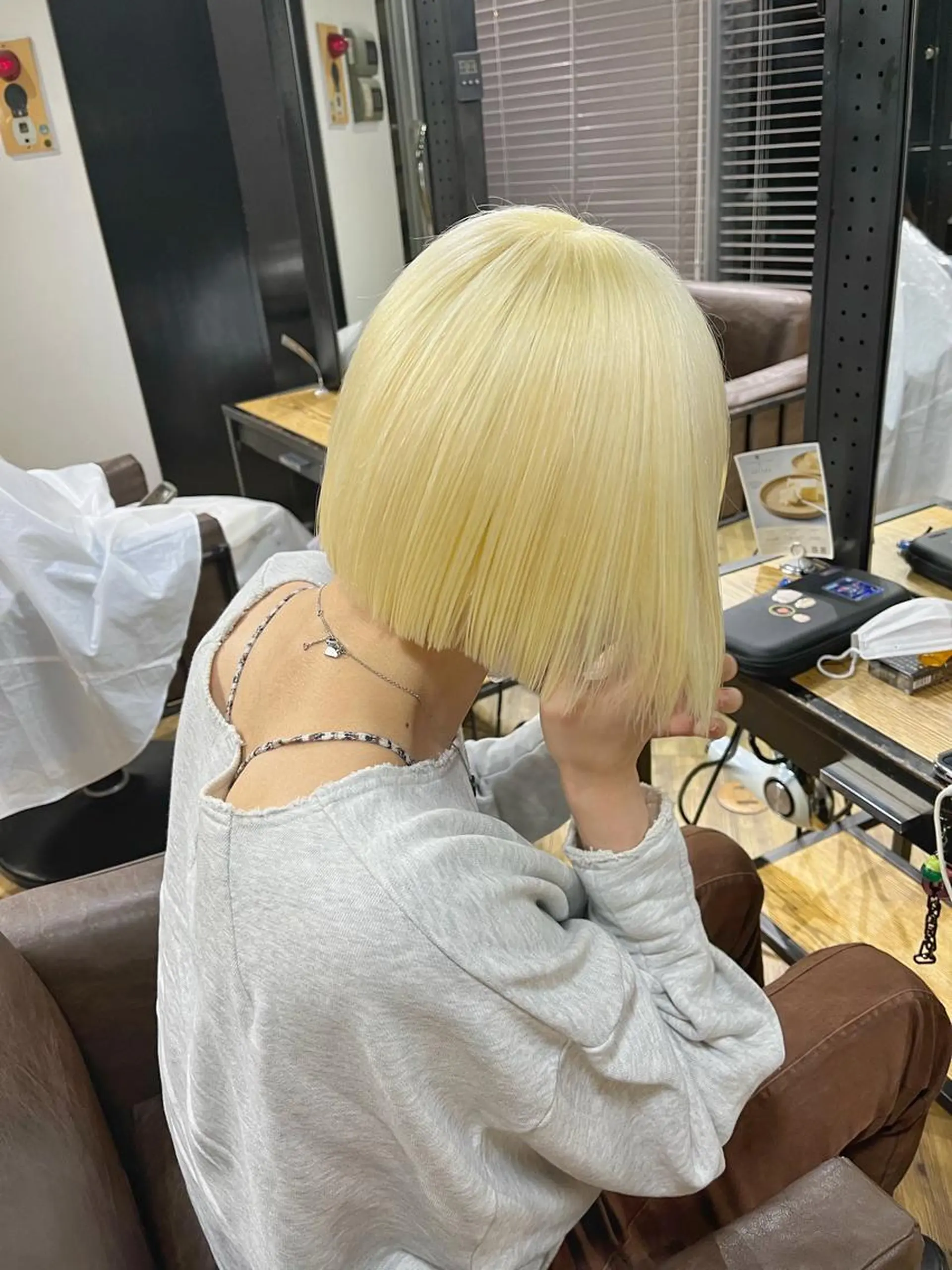 ショート カット ヘアカラー ハイトーンNo.1✨ パーマ✨イマイタツヤのヘアスタイル