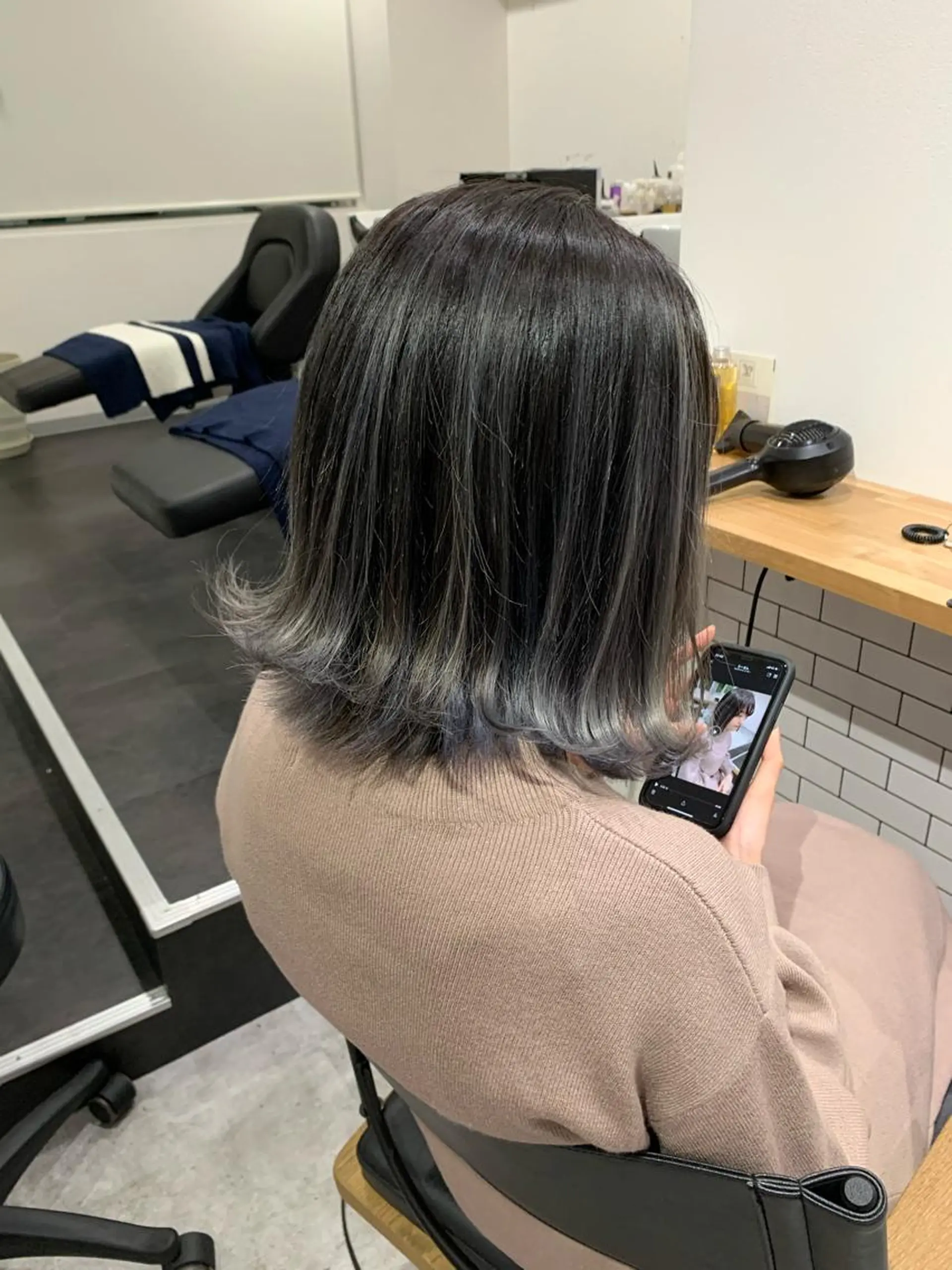 ミディアム ハイライト Selene hair OSAKAのヘアスタイル