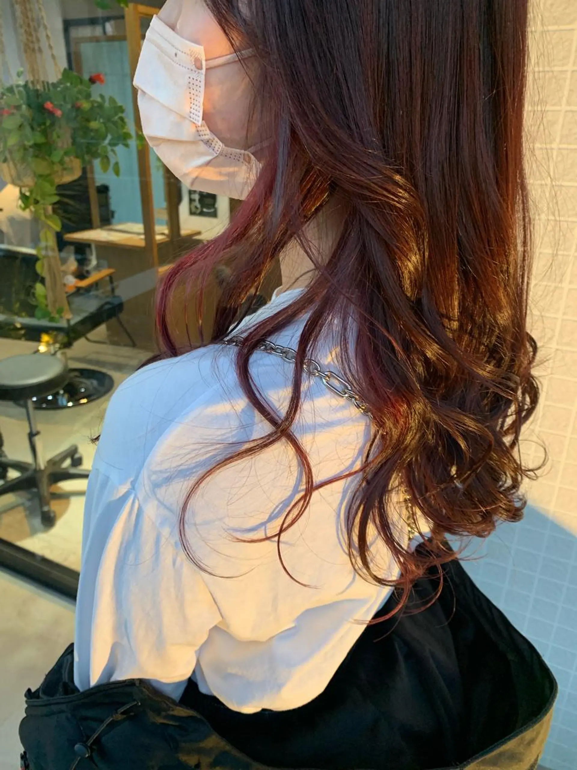 ロング カラー FERIA 池田 比嘉あゆ美のヘアスタイル