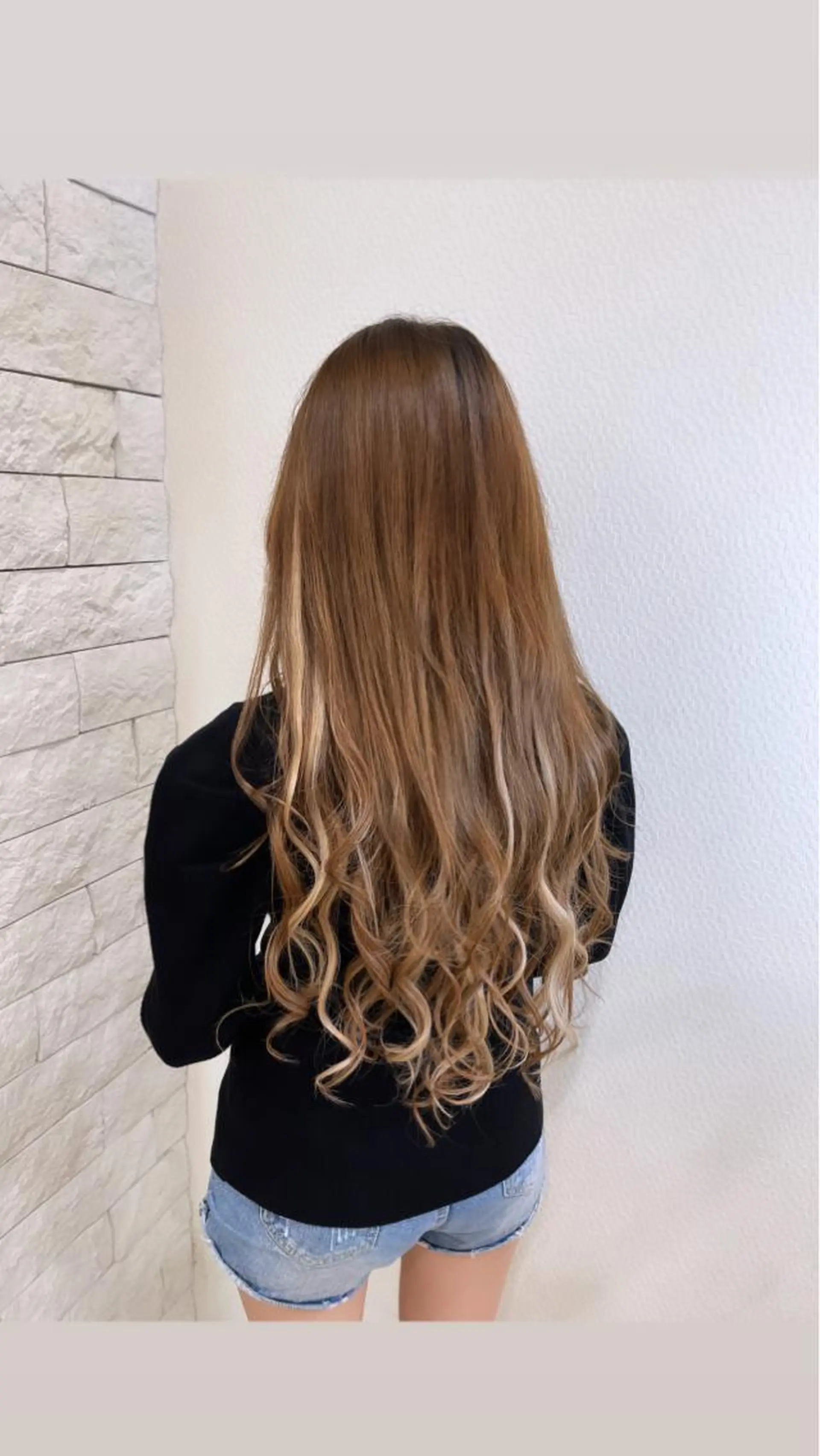 ロング エクステ ハイライト エクステ 名古屋のピンク好き かずくん🦩のヘアスタイル