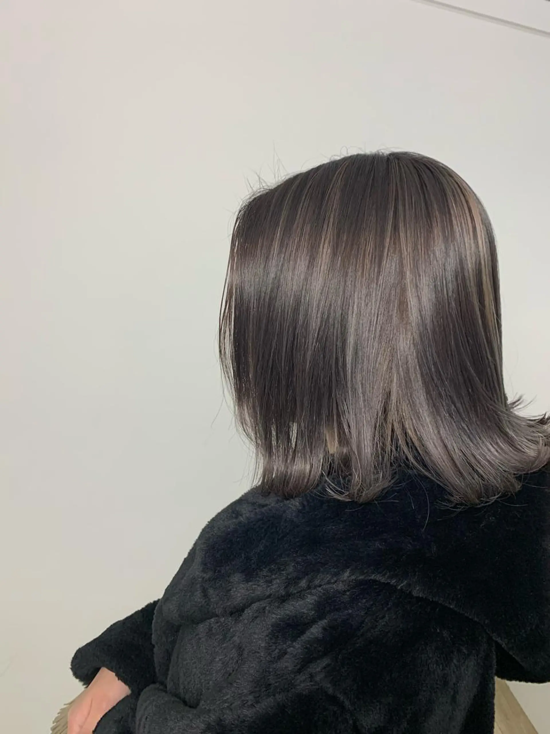ショート カラー ヘアカラー トリートメント 西村あきや トレンド韓国ヘアのヘアスタイル