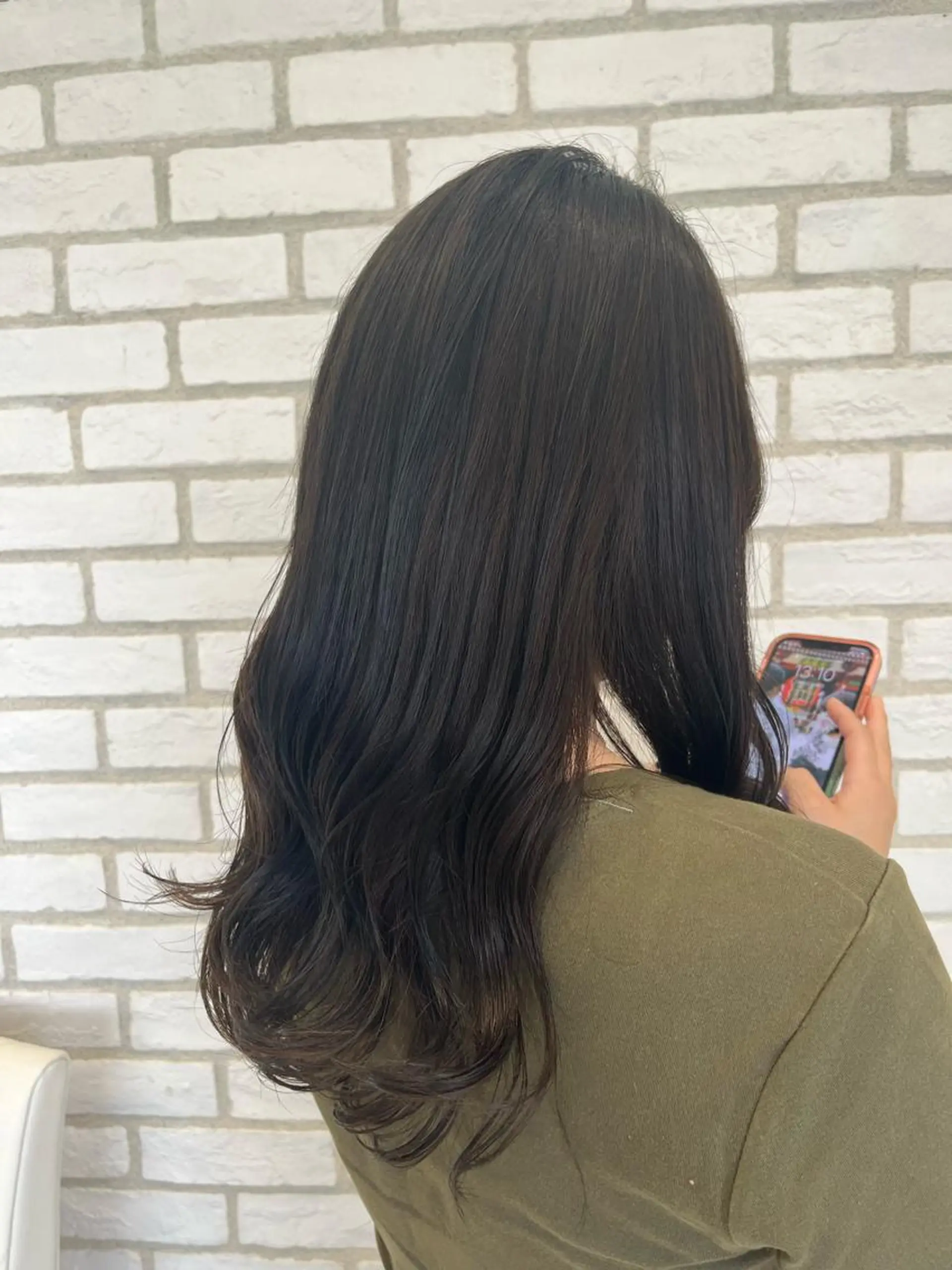 セミロング カラー アッシュ ツヤ髪カラー💎 佐藤あきのヘアスタイル