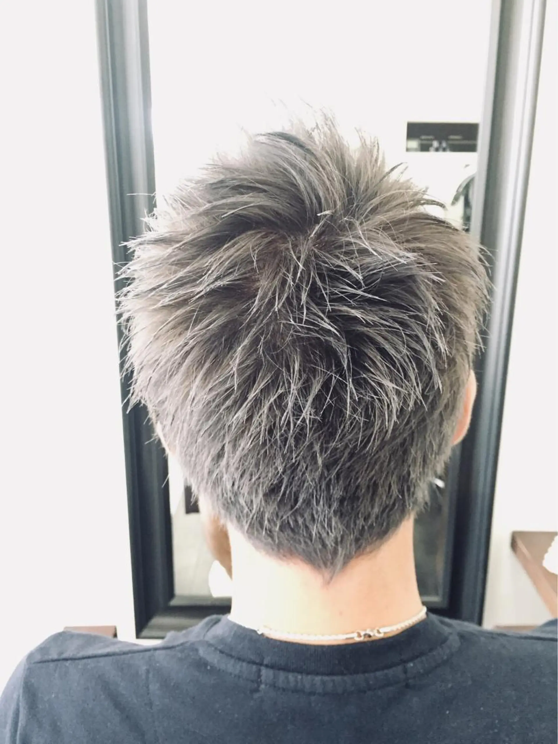 ショート カラー メンズ 阿久津 泰幸のヘアスタイル