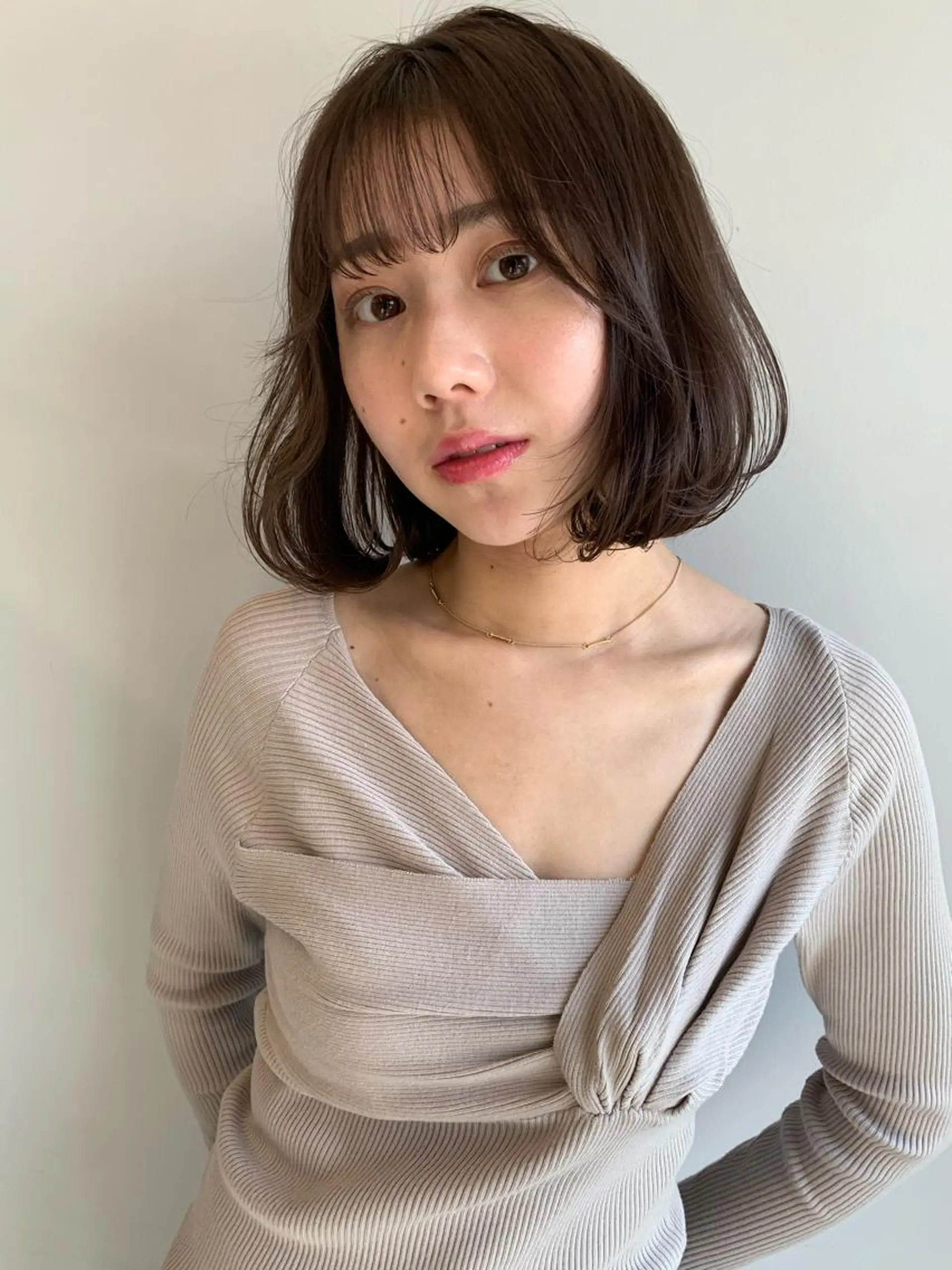 ミディアム カラー 透明感/オリーブ/ グレージュ/YUKAのヘアスタイル