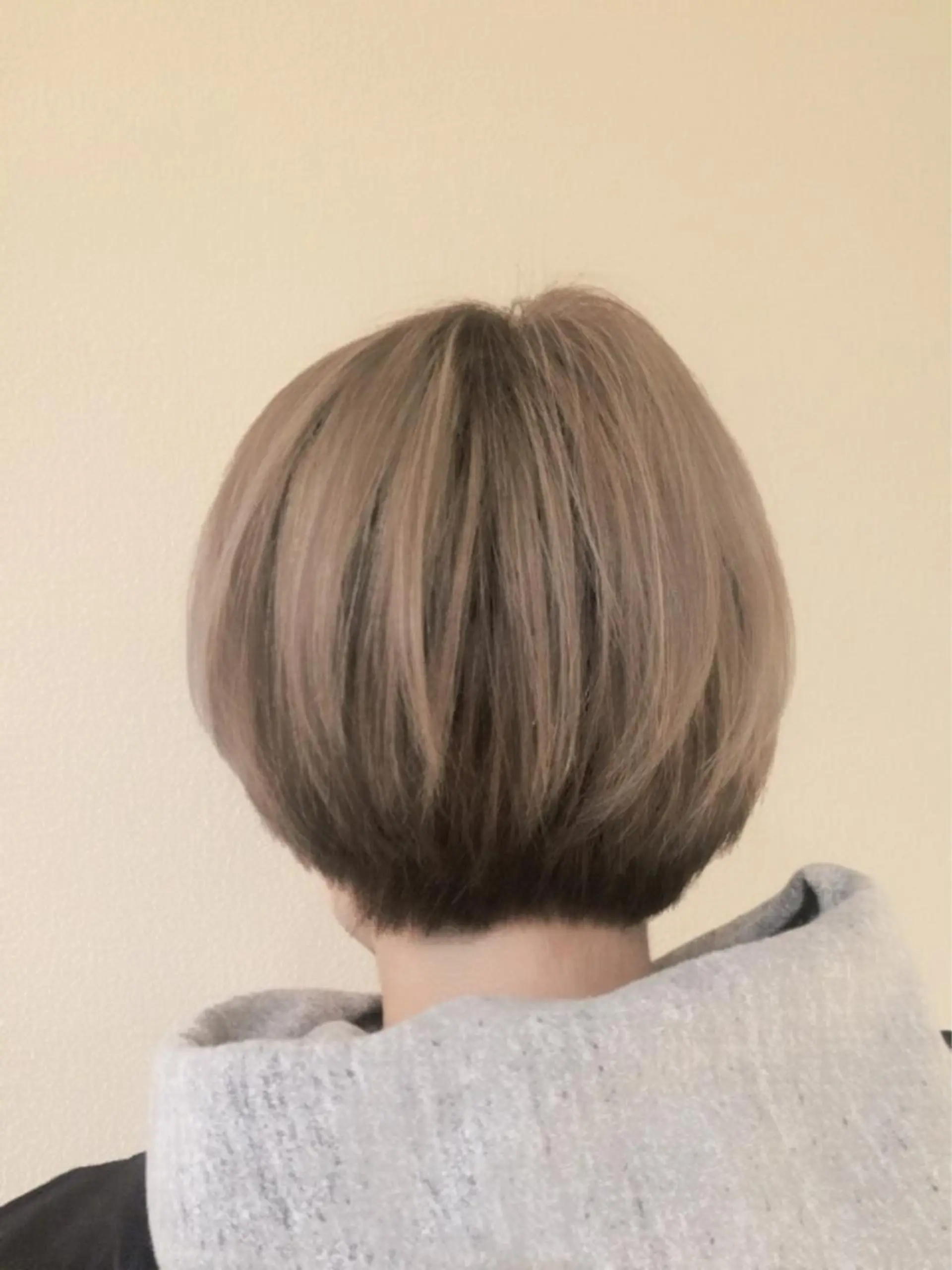 カラー 龍 門のヘアスタイル