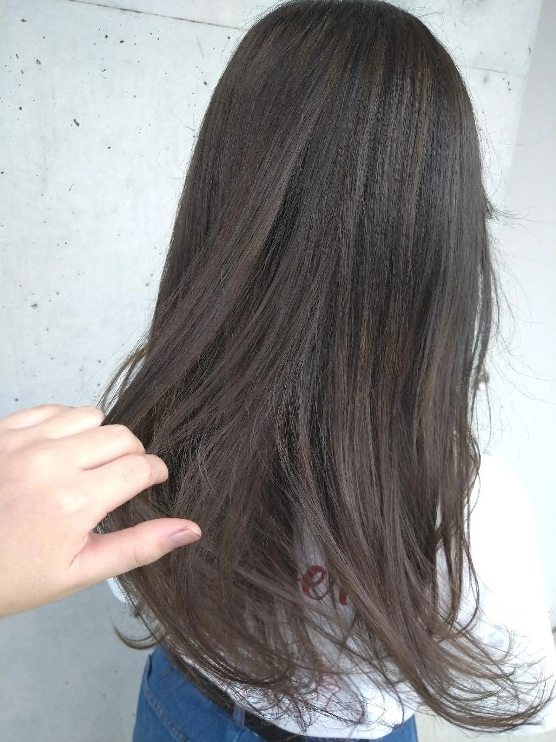 ロング 山田 智加のヘアスタイル