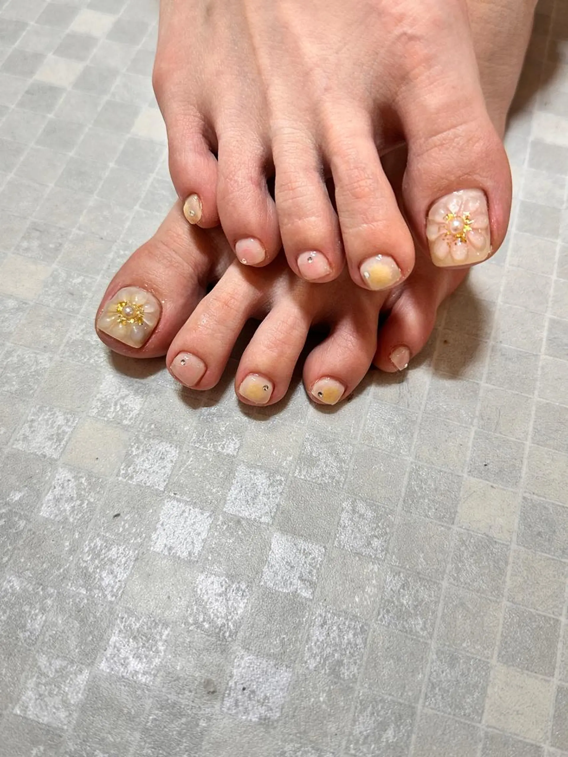 ネイル フットネイル うにゃねいる🌷 Mayaのネイルデザイン