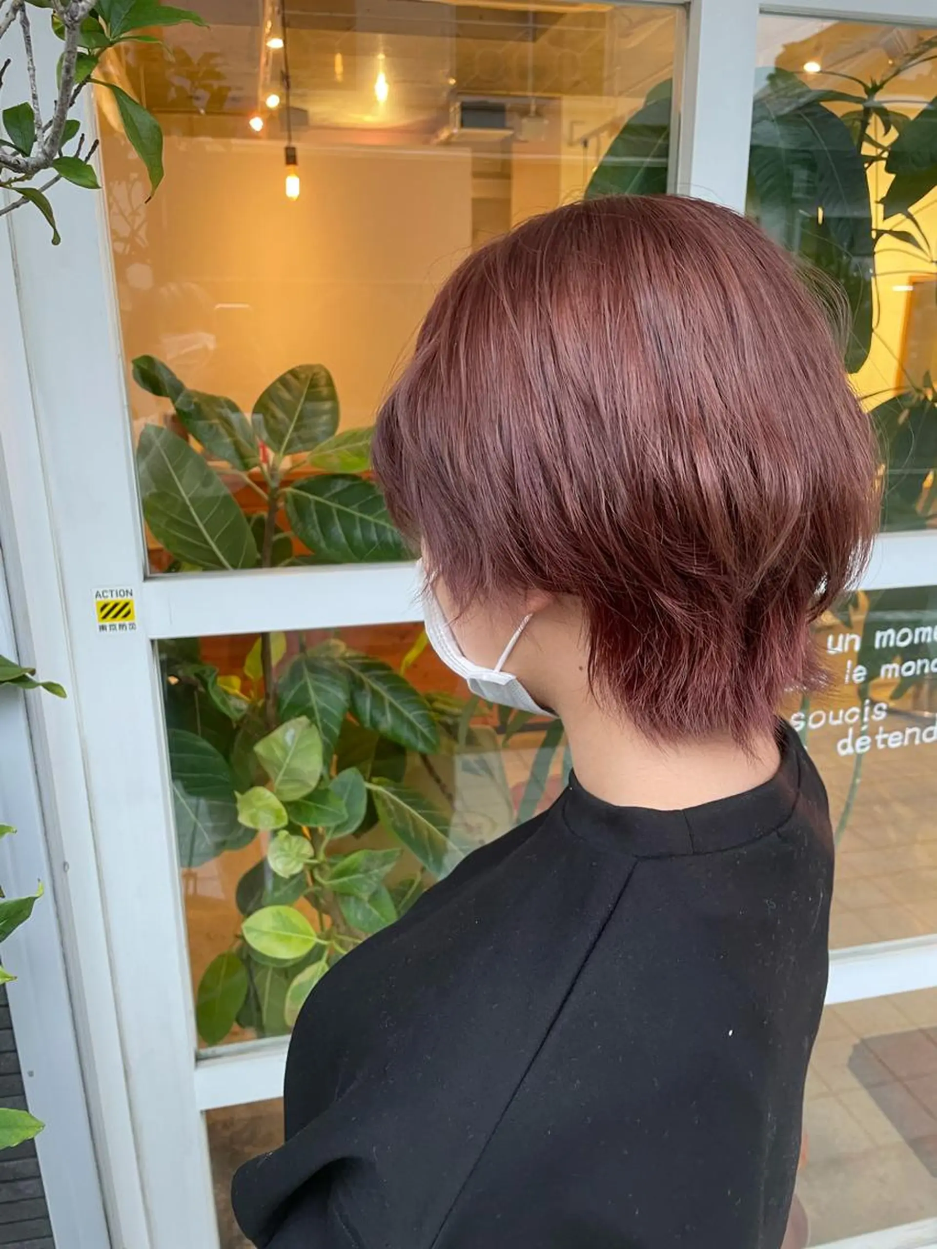 ショート カラー ヘアアレンジ ヘアカラー 鴫原 亜弥のヘアスタイル