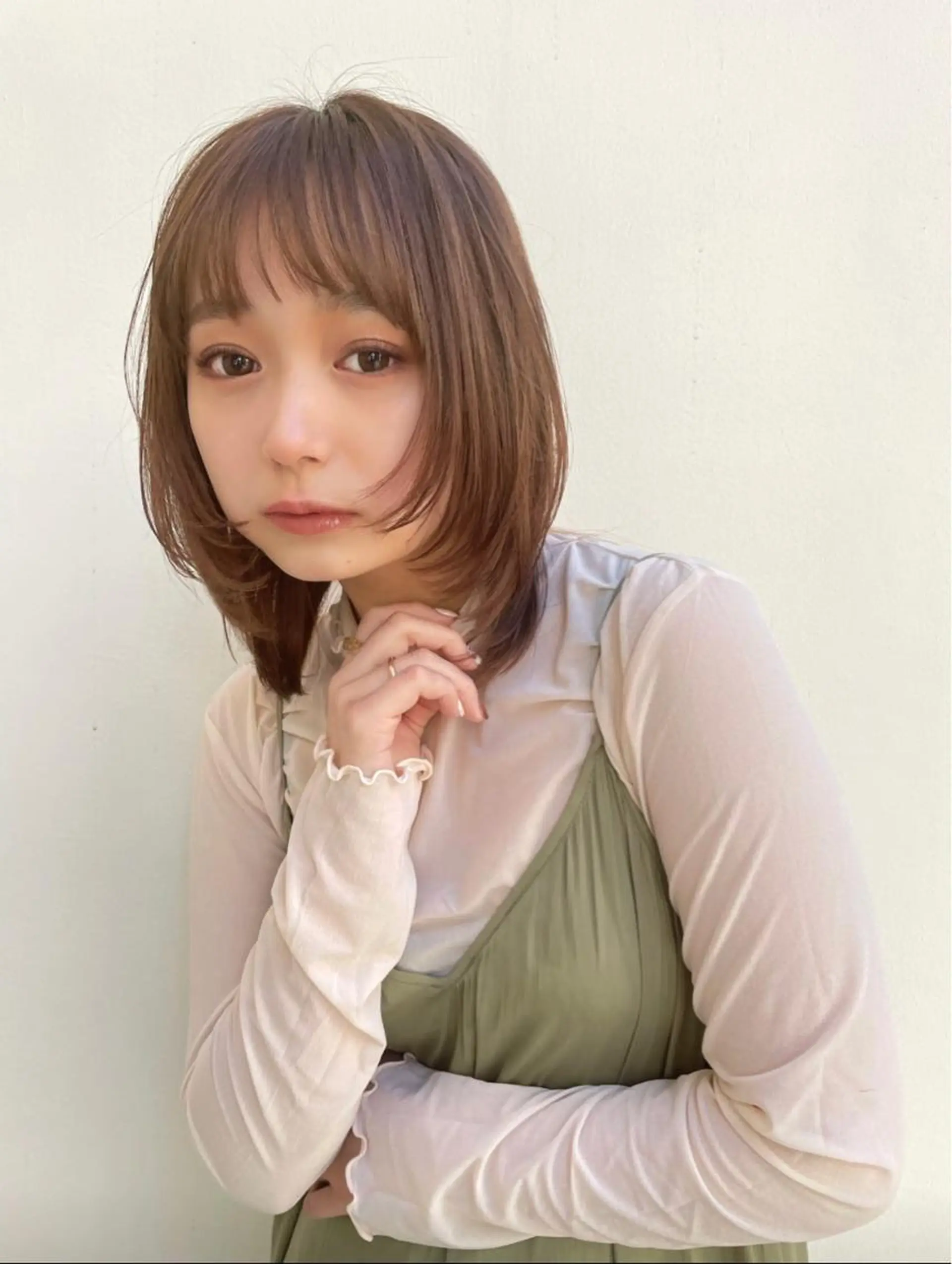 ミディアム カット ヘアカラー パーマ 縮毛矯正 トリートメント 🔥女子ウケ🔥 メンズカットRIOのヘアスタイル