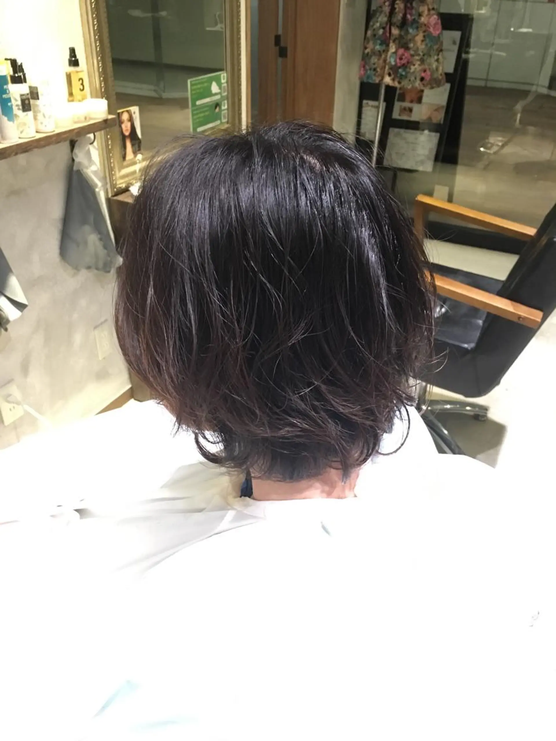 ショート ミディアム レイヤーカット 松村 崇弘のヘアスタイル