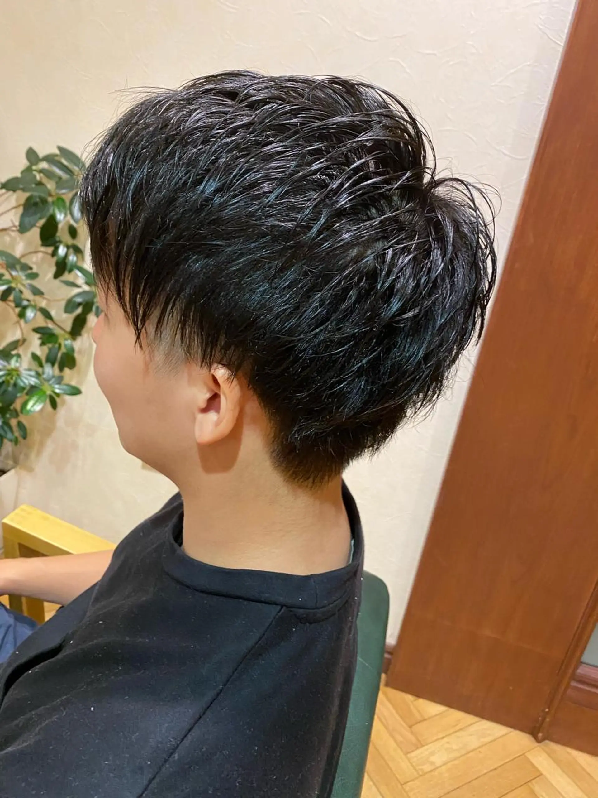 ショート カット SHIRATORI MITSUKIのヘアスタイル