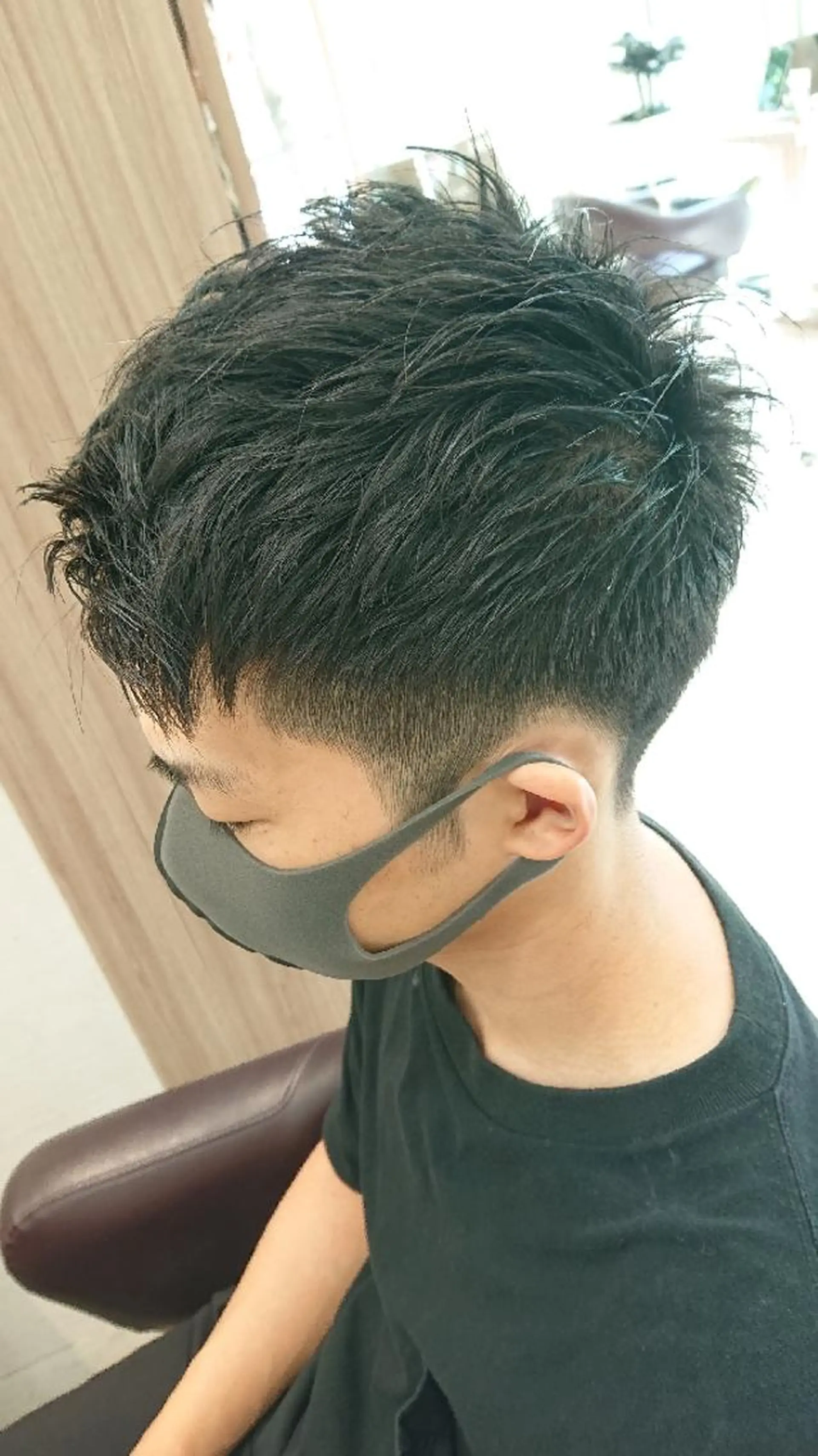 ショート メンズ ツーブロック ショートヘア カット トリートメント 🩶ハイライトカラー 🩶ASH西葛西鈴木のヘアスタイル