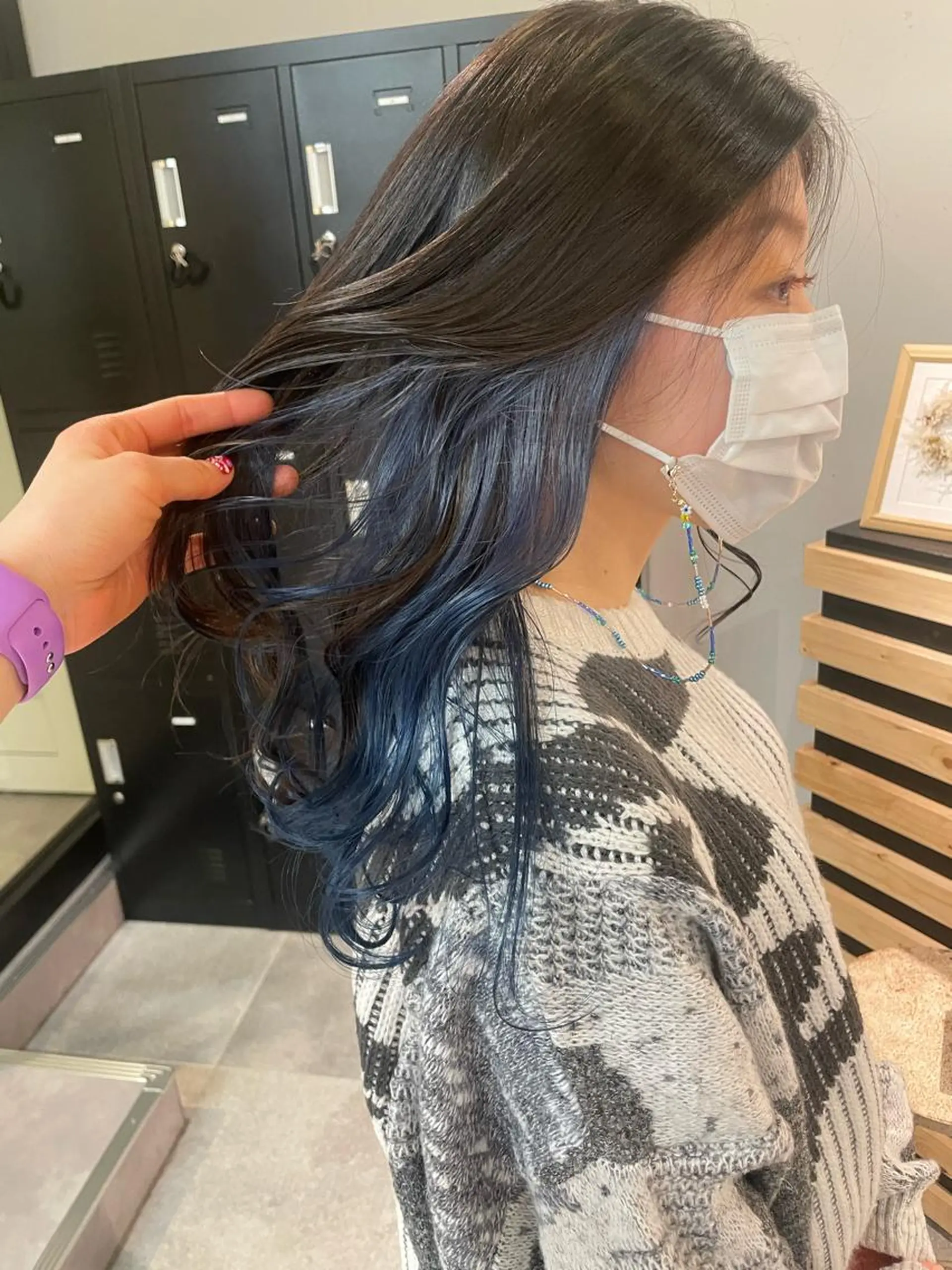 ロング カラー ブリーチ ブルーカラー 久保田 千尋のヘアスタイル