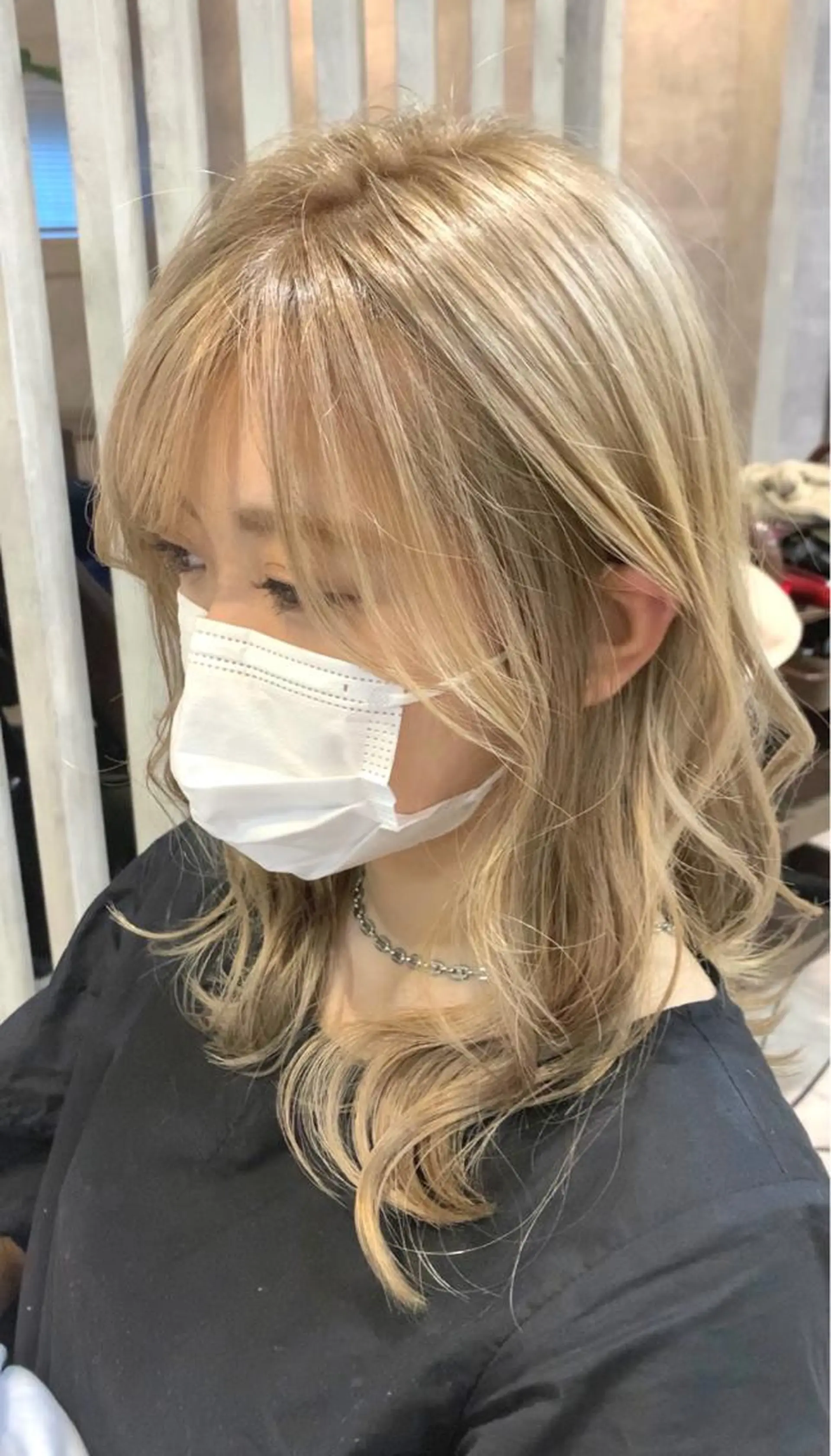 カラー ブロンド B E C H I C O〔べち子〕のヘアスタイル