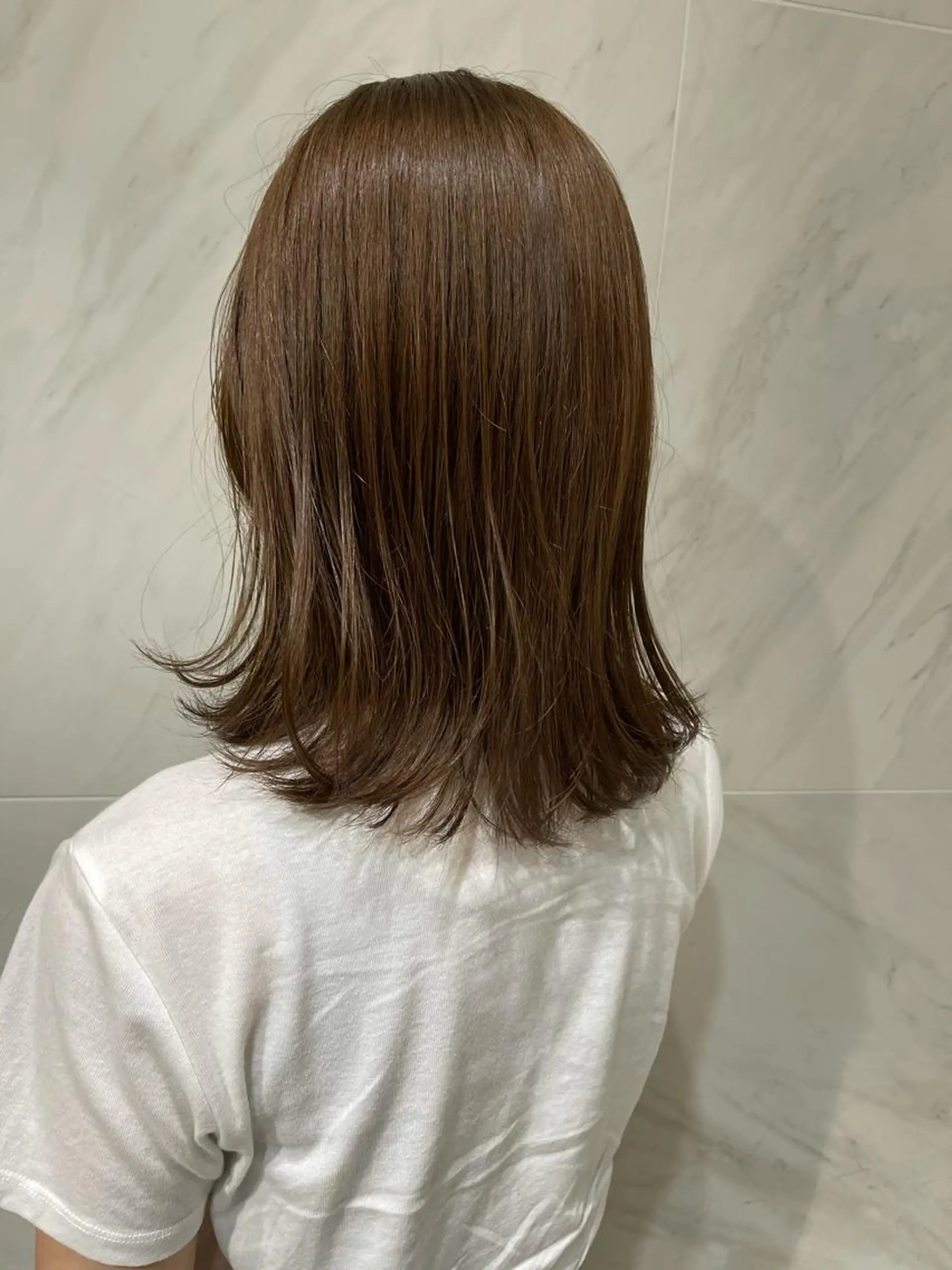 ミディアム カラー ラベンダー/レイヤー スタイル🤎mamiのヘアスタイル