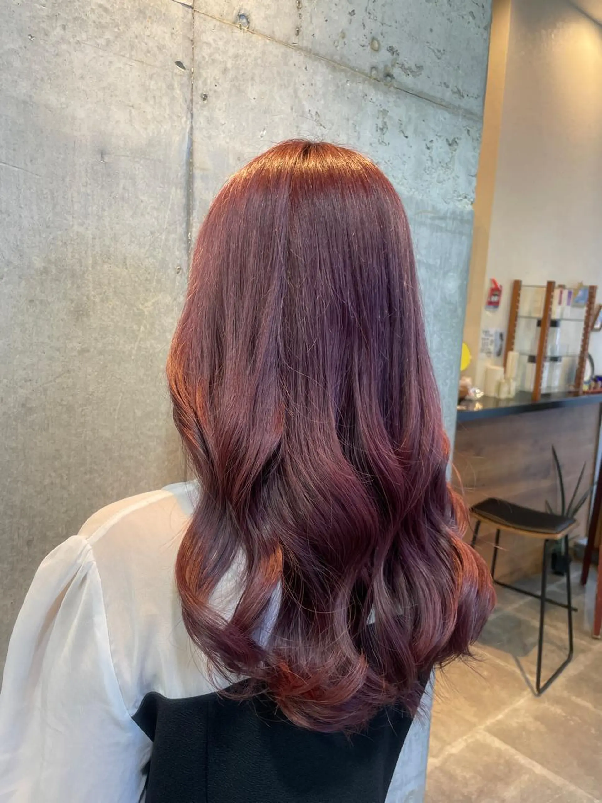 ロング カラー 齋藤 結愛のヘアスタイル