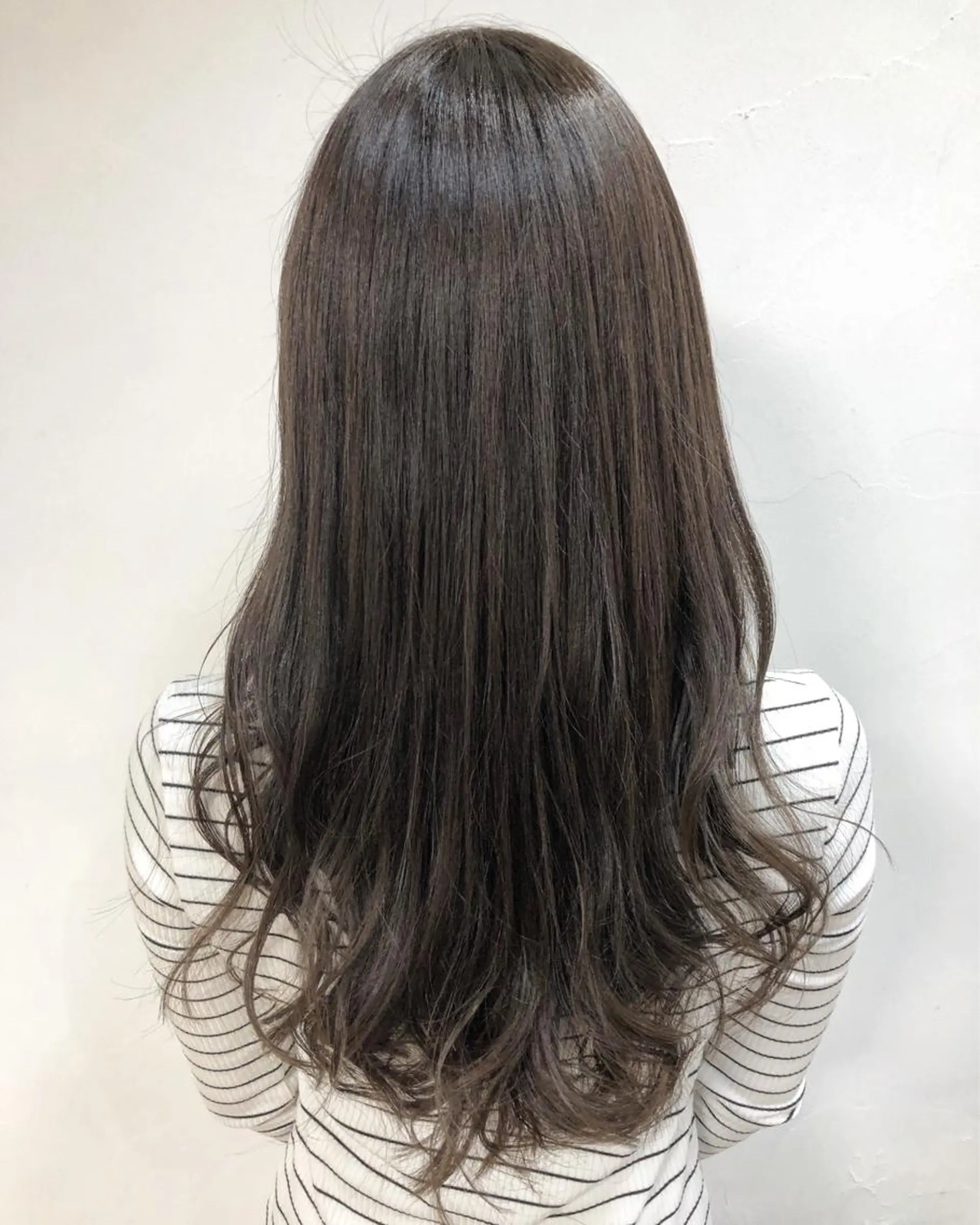 ロング カラー ヘアアレンジ アッシュ 遠藤 拓馬のヘアスタイル