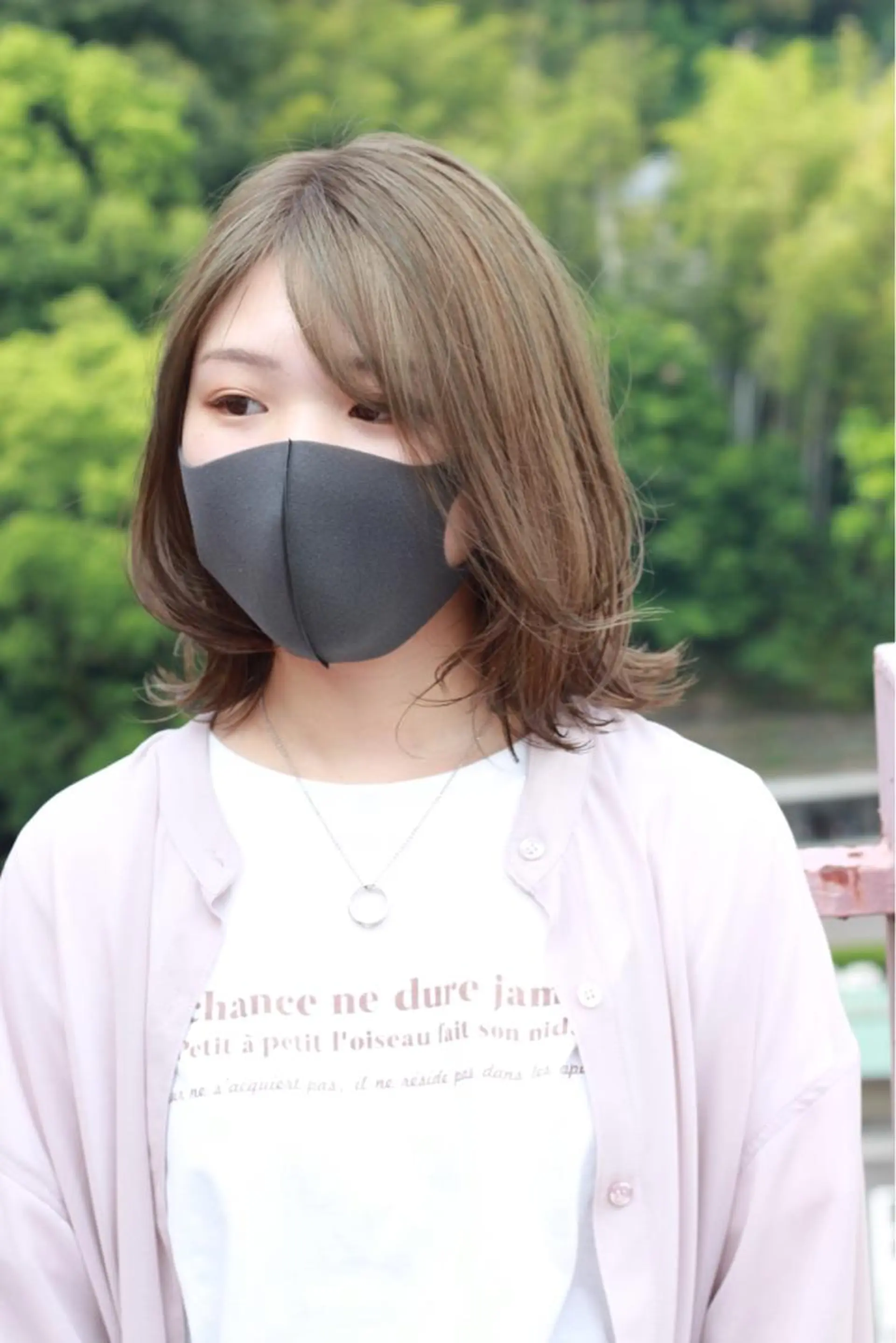 ミディアム カラー グレージュ カーキグレージュ カット ヘアカラー トリートメント Viage （ビアージュ）のヘアスタイル