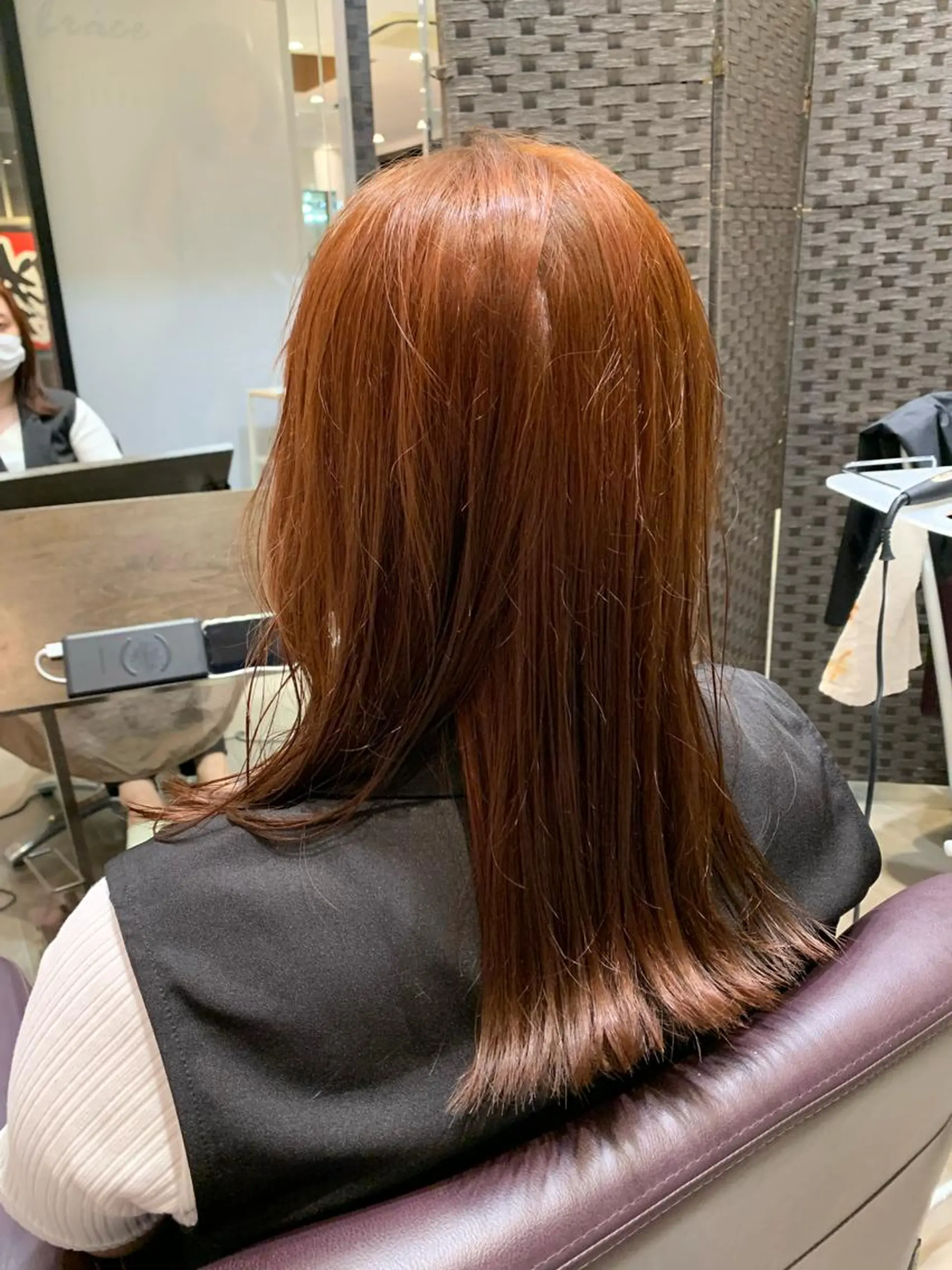 ミディアム まるおか あやかのヘアスタイル