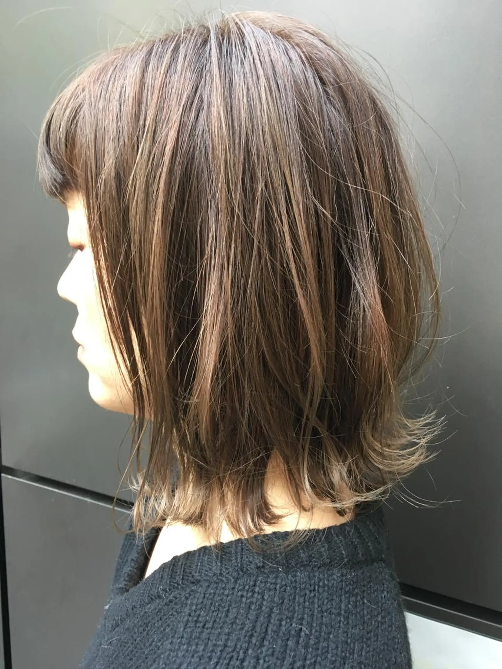 ミディアム カット ヘアカラー トリートメント 末石 智のヘアスタイル