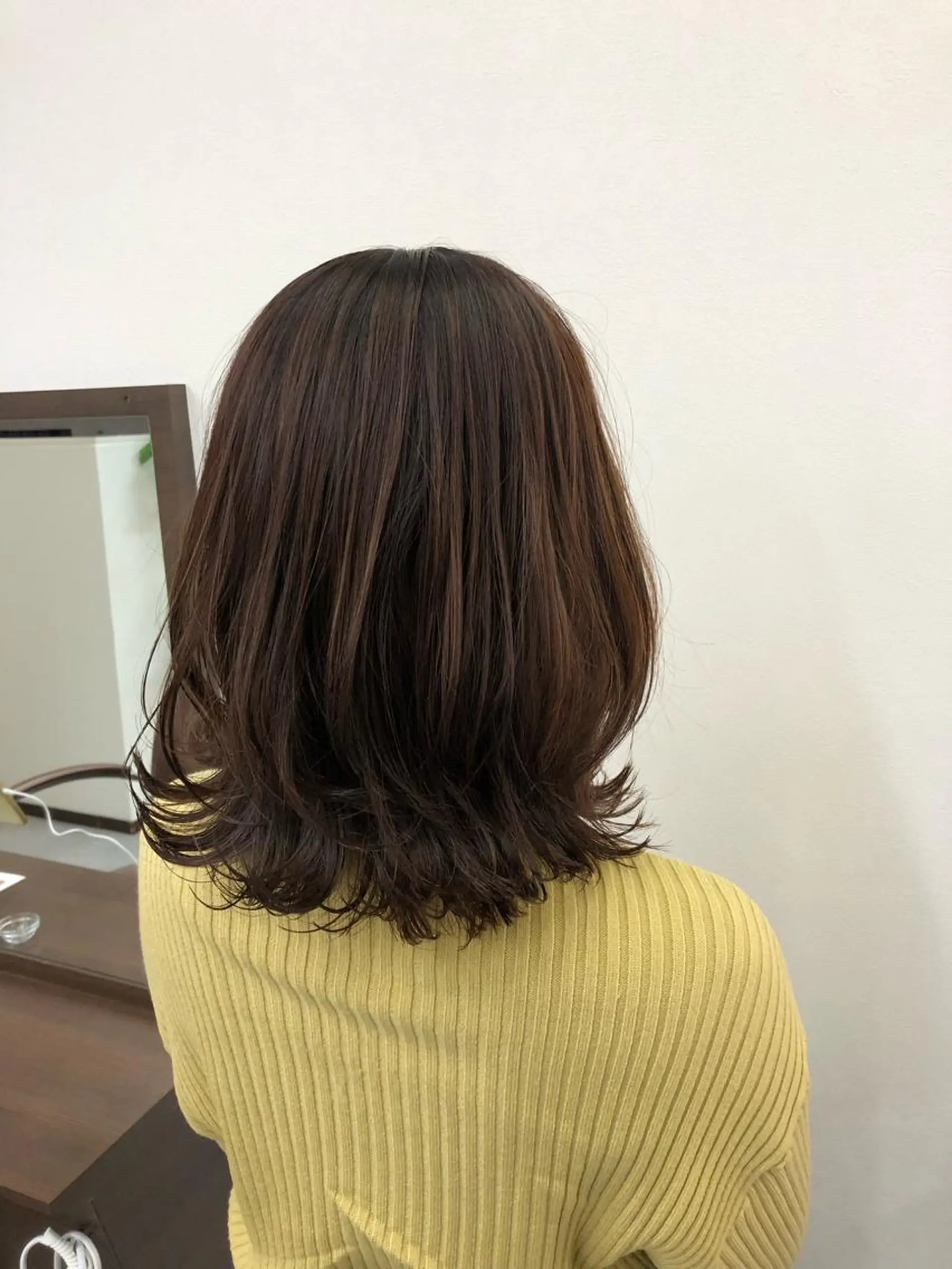 セミロング SOA FLEAR 高濃度水素専門ノンダメージサロン（R）所属・SOA FLEAR Tsuyoshiのヘアスタイル