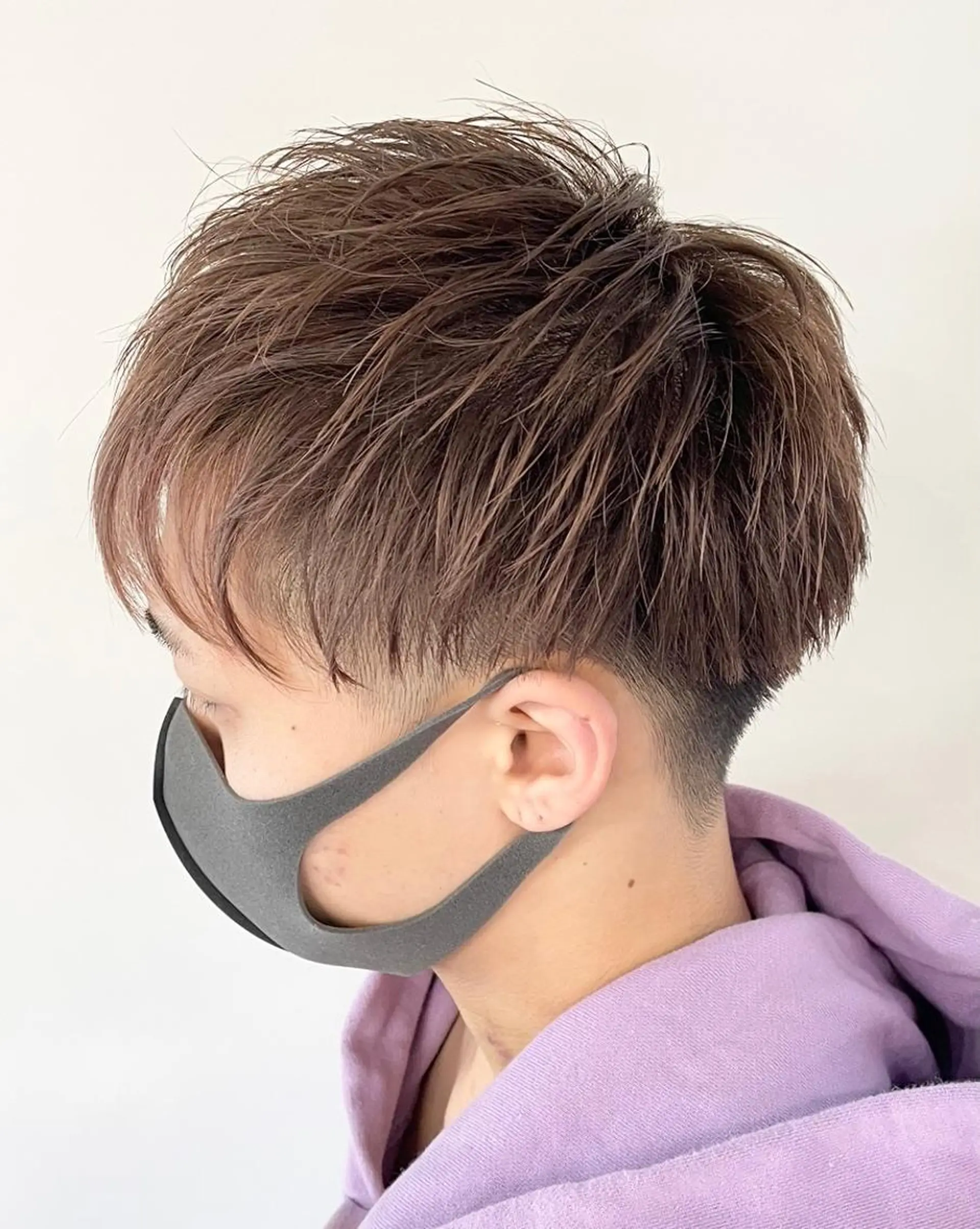 ショート カラー メンズ メンズブリーチ ブリーチ ブラウンカラー モカブラウン ショートヘア カット ヘアカラー FLAGS YAMATOのヘアスタイル