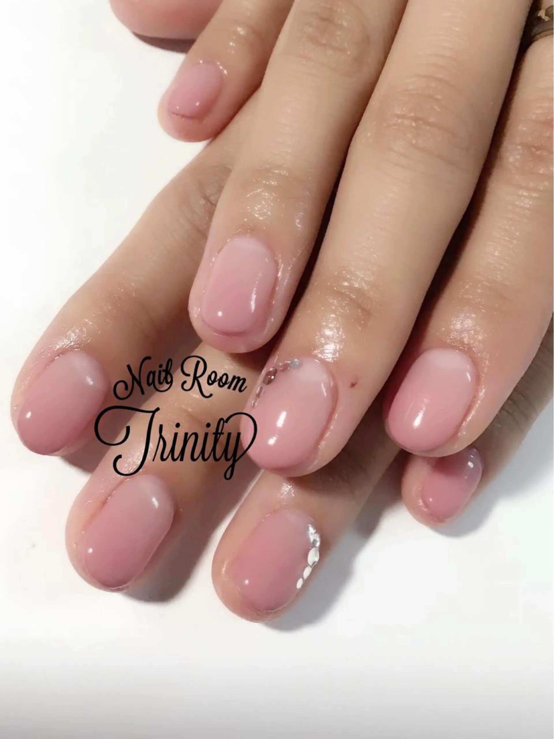 ネイル Trinity staffのネイルデザイン