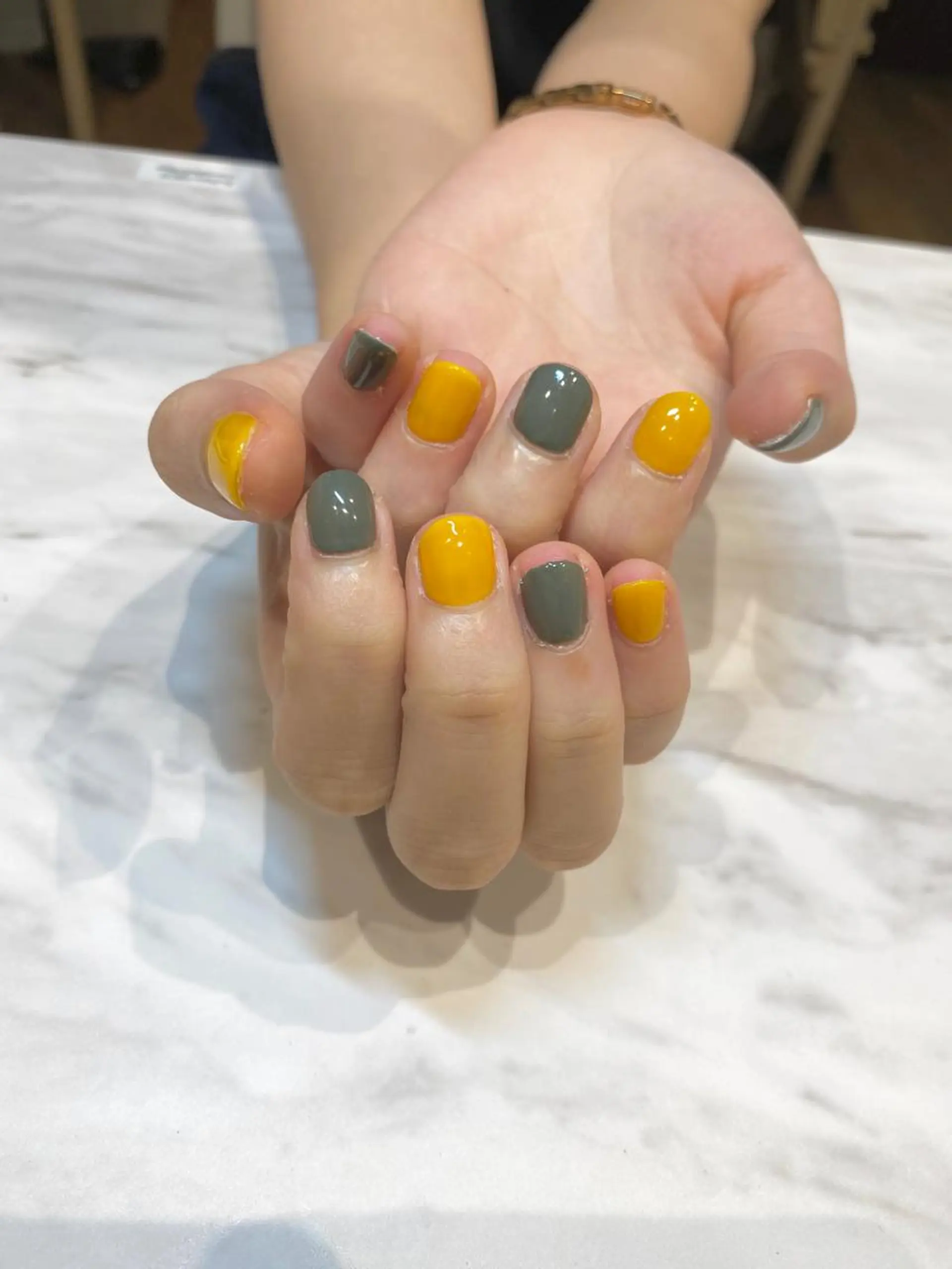 ネイル レイヤーカット/ 髪質改善/羽柴りくのヘアスタイル