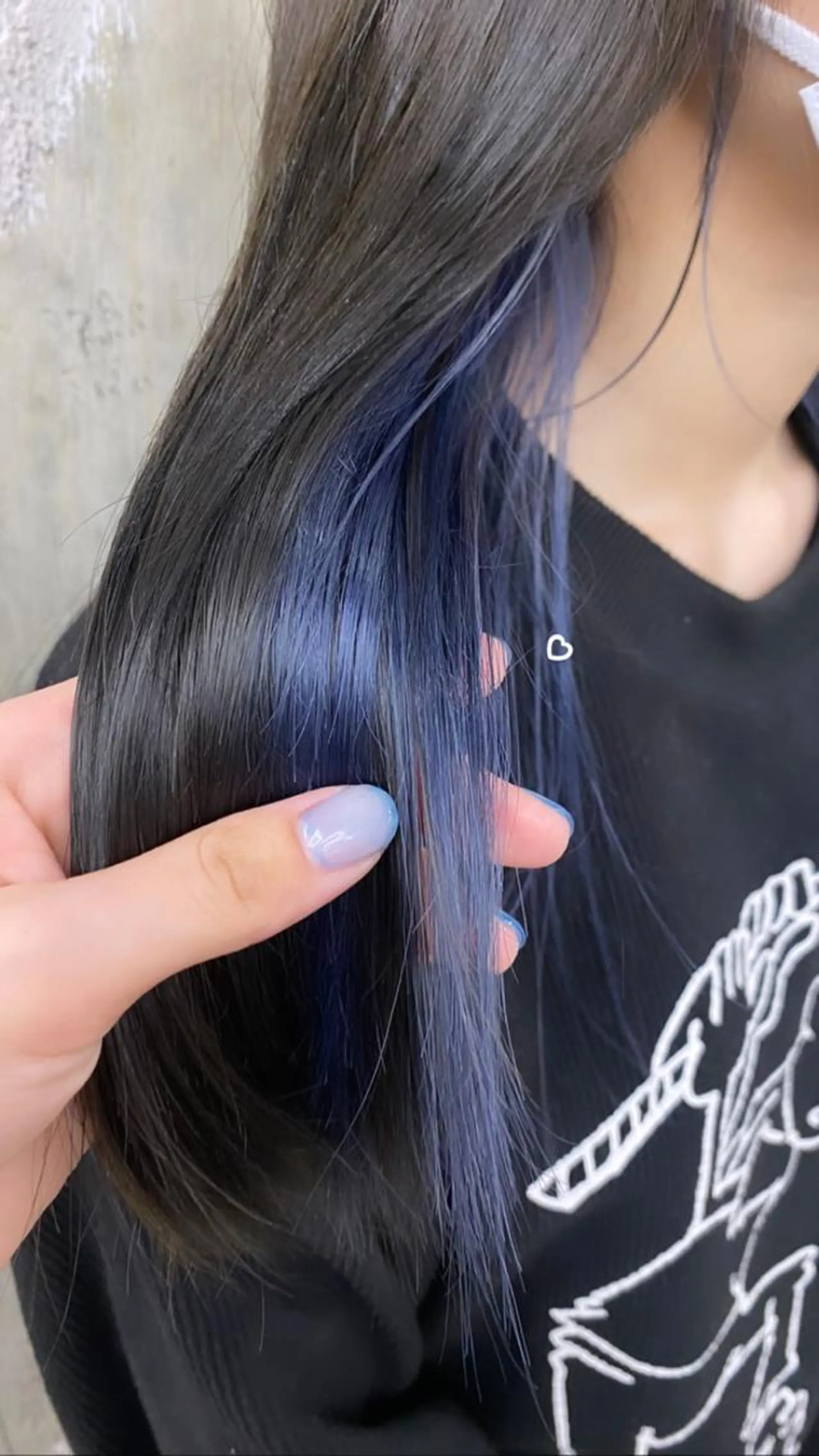 ロング KVELL ユナのヘアスタイル